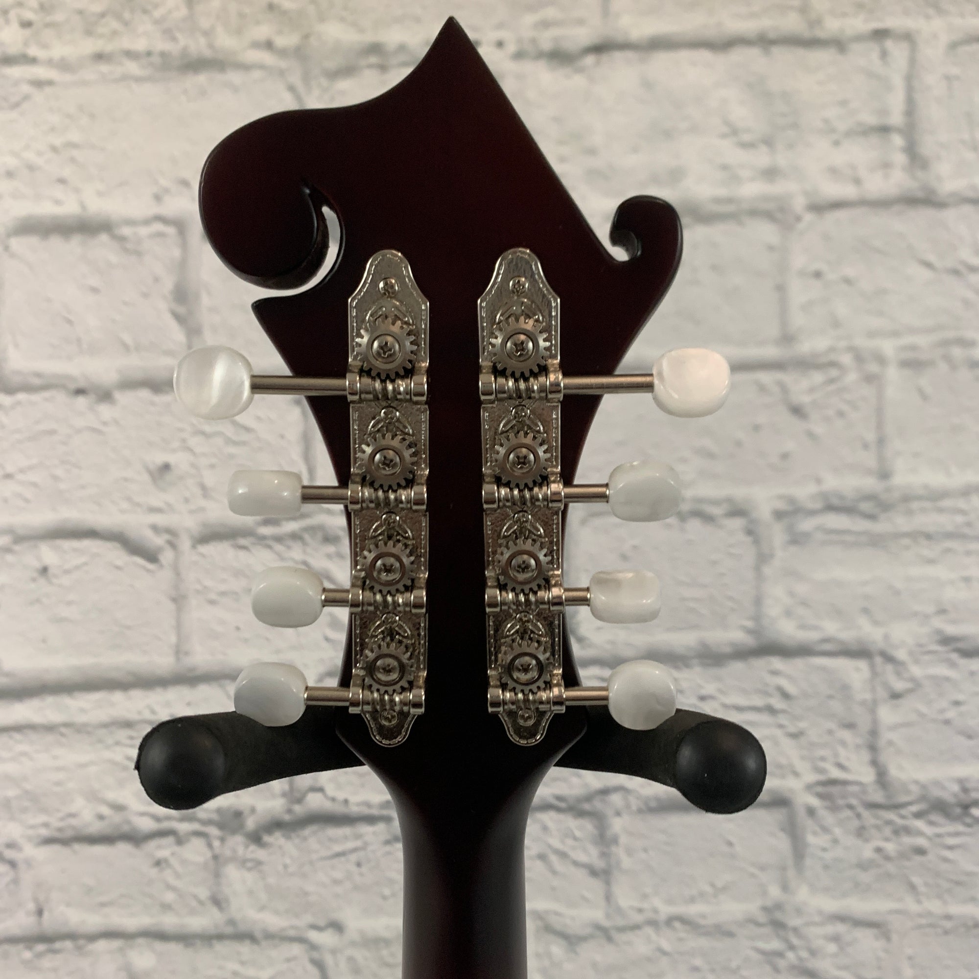 The Loar F-Style Mandolin LM-310F - Brownburst