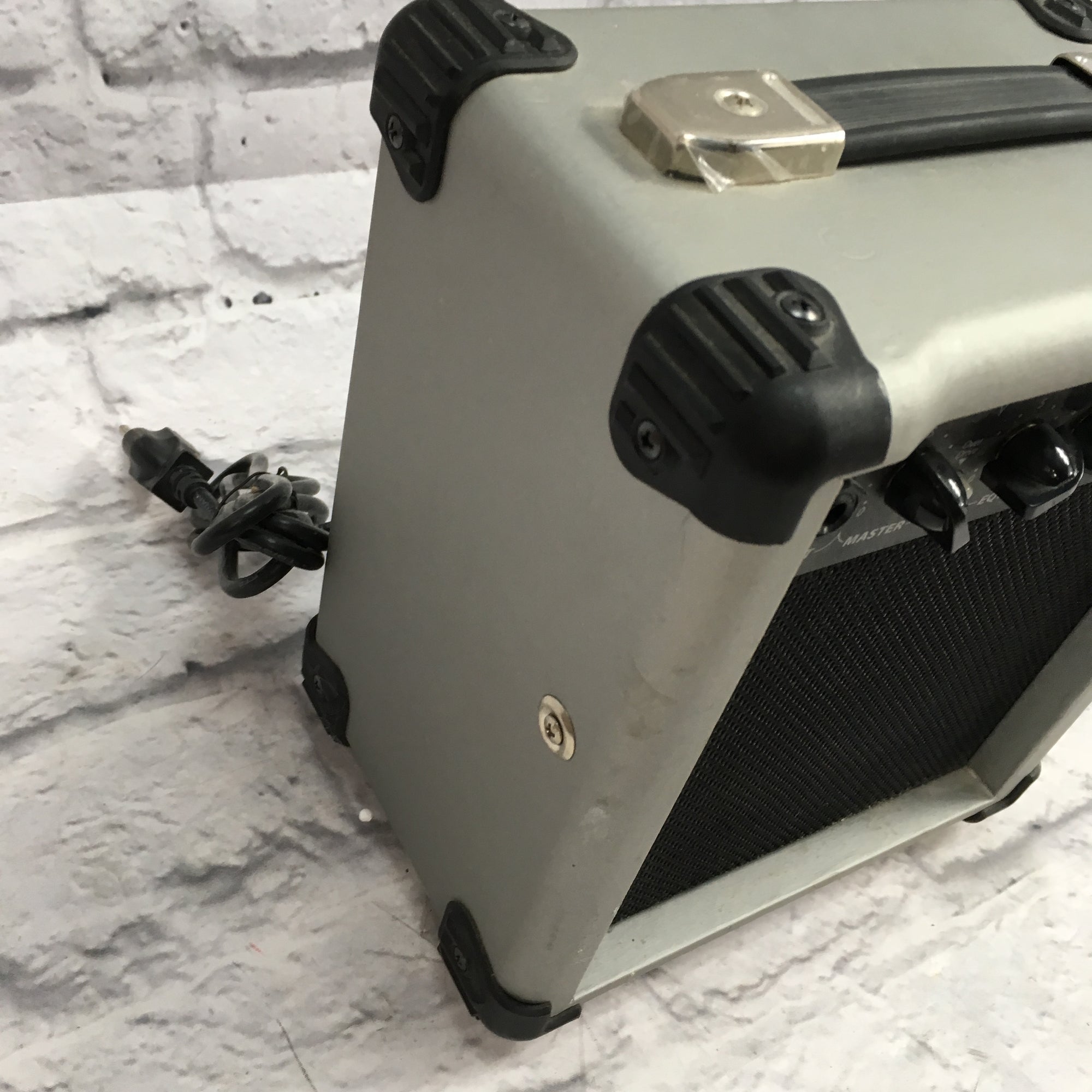 Esteban G-10 Guitar Practice Amplifier