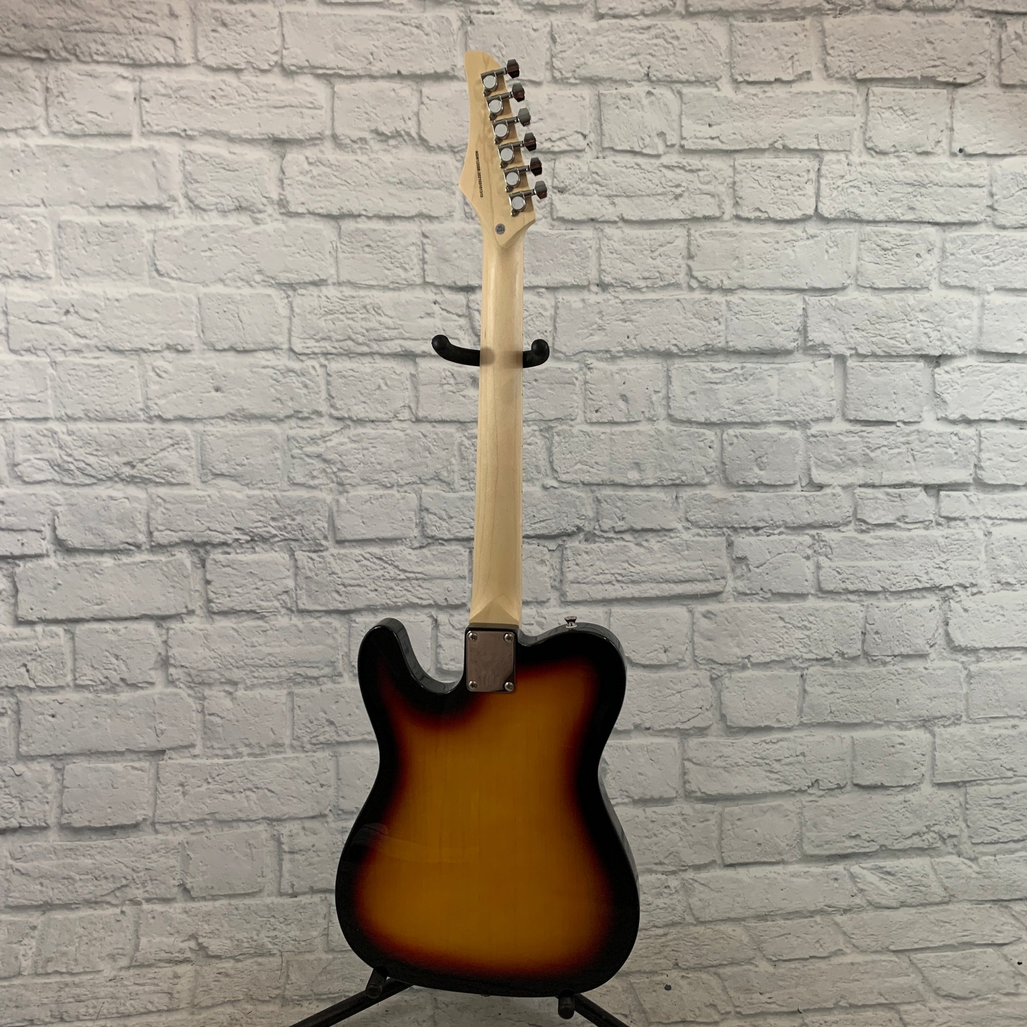 Nashville Guitar Works 125 Single Cutaway - Sunburst, Maple Fretboard