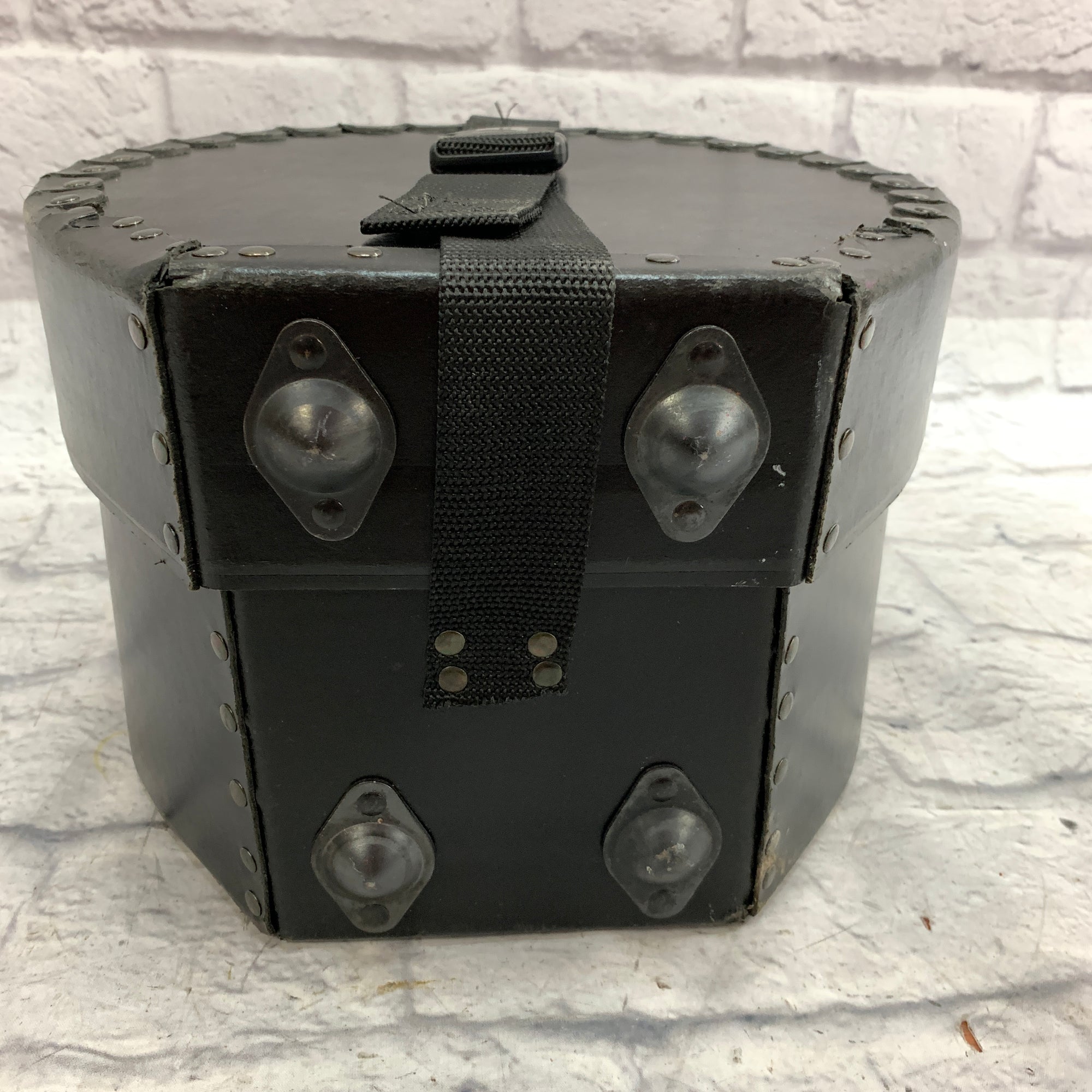 Econoline 8in Fibre Case