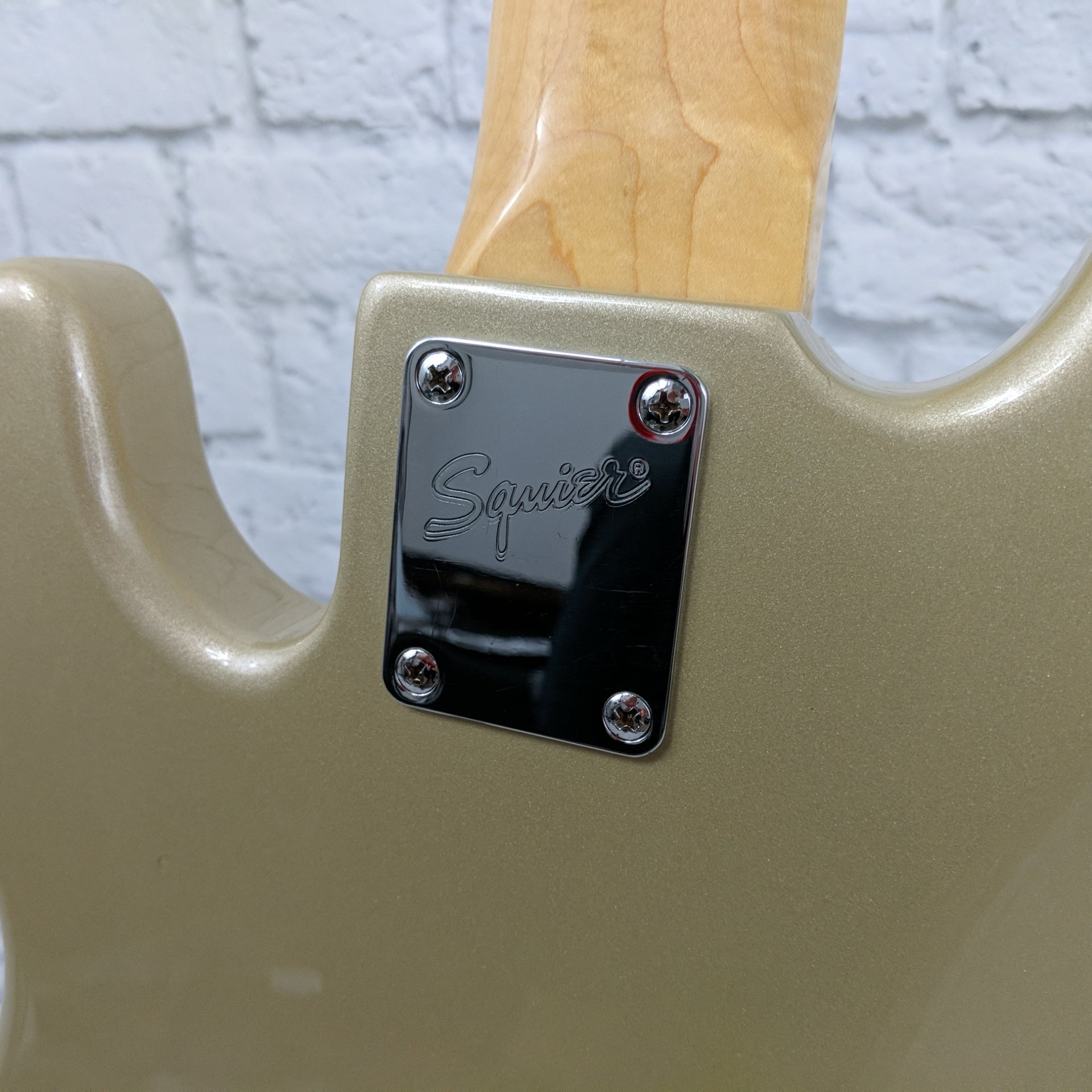 ** Squier Dimension Neck on Vintage Modified Body 5 String Bass Partscaster