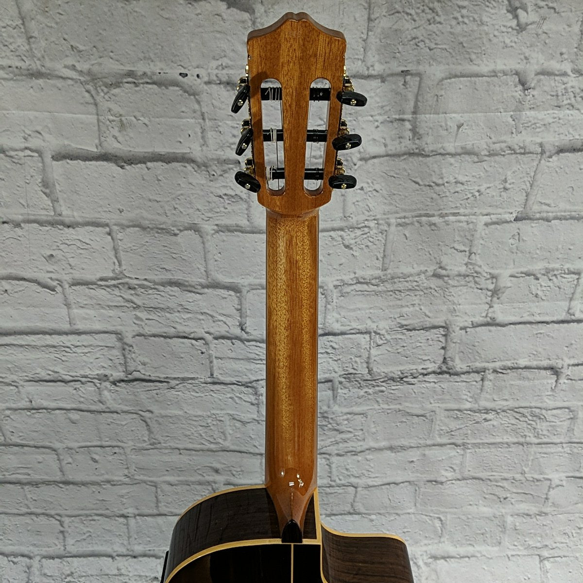 Cordoba GK Studio Negra Left Handed Left Handed Acoustic Guitar