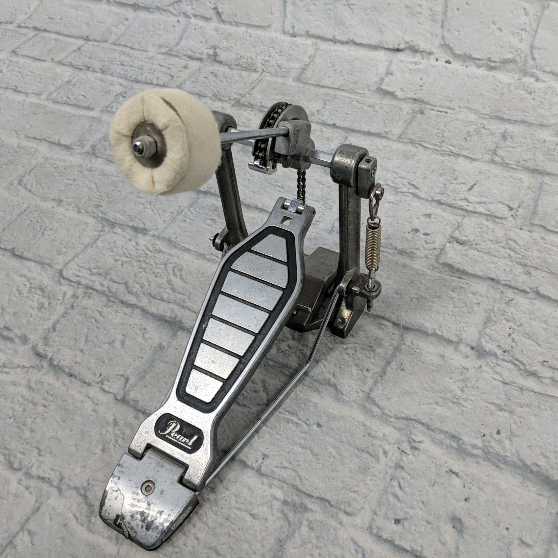 Pearl P-100 Single Chain Kick Pedal