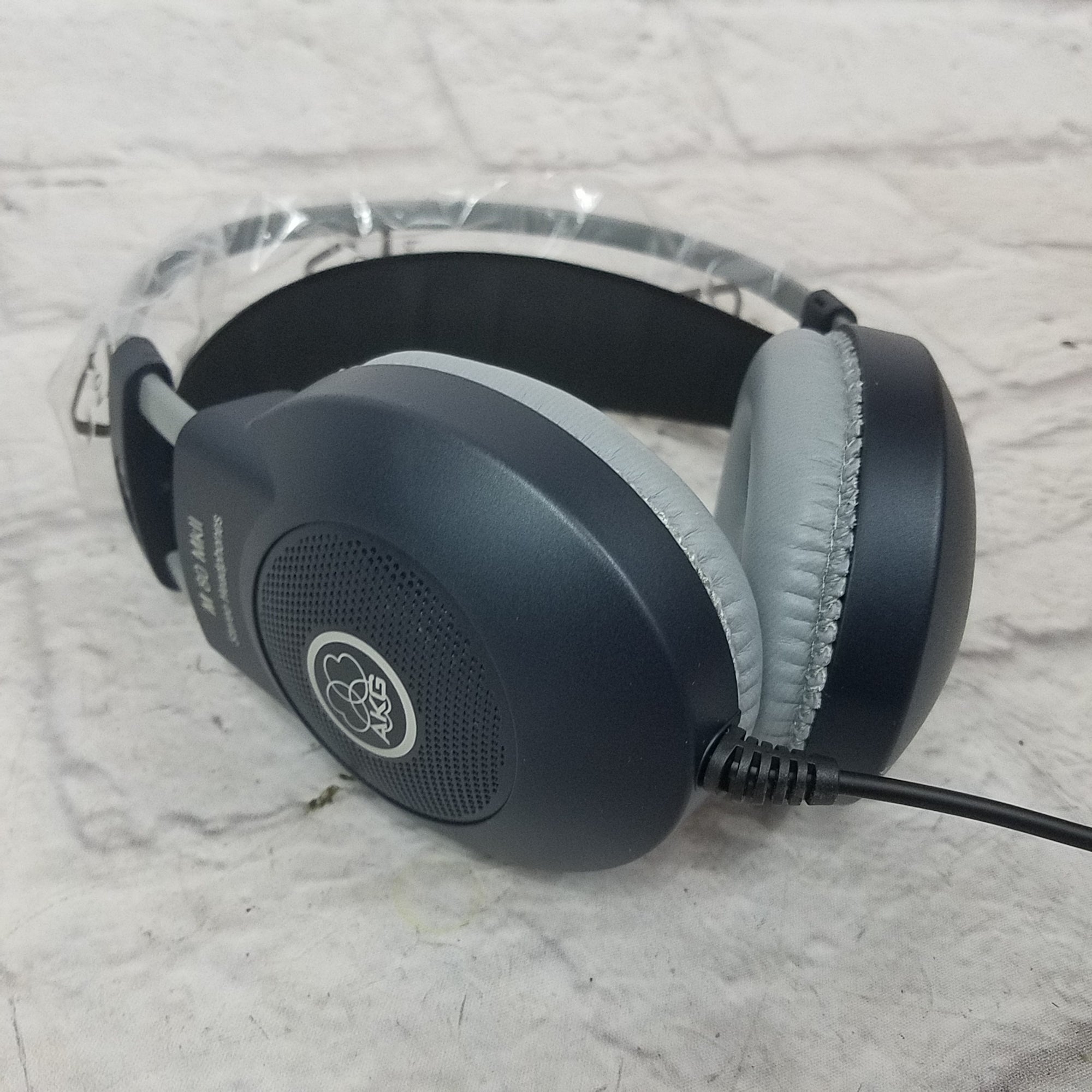 Akg m80 online