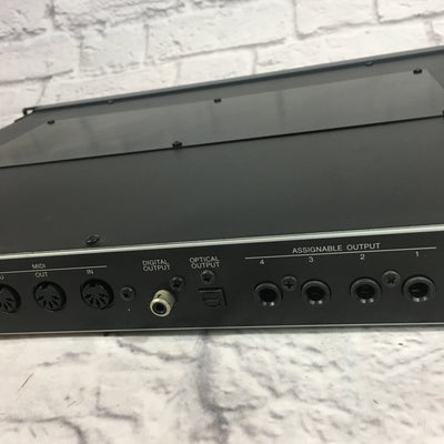 Yamaha Motif Rack ES Synth