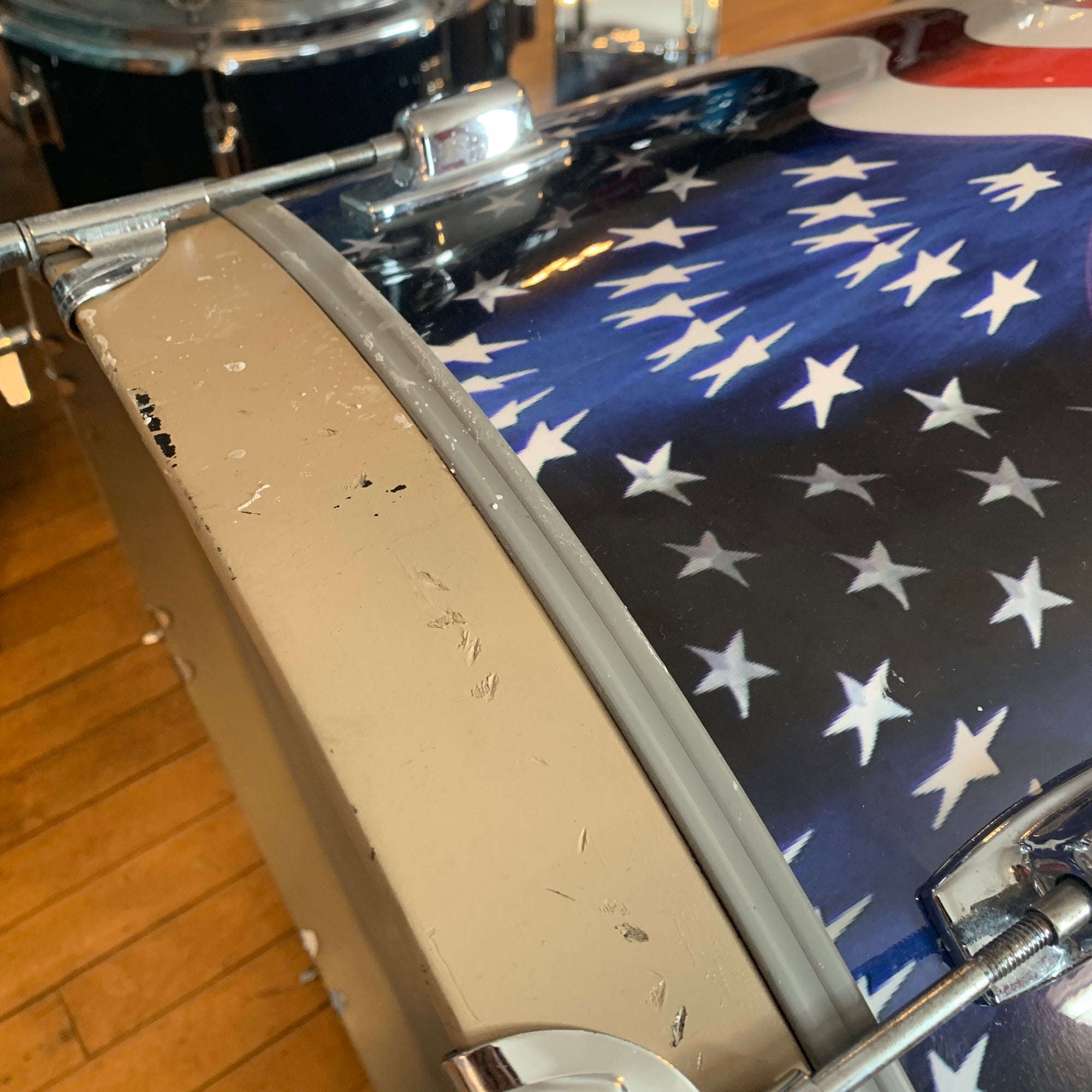 Ludwig 80s Rocker 24 x 16 Bass Drum