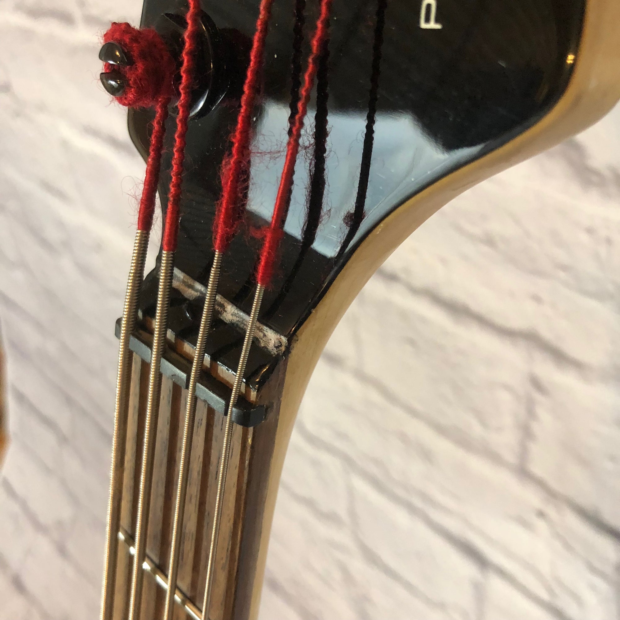Peavey Millennium 4 AC BXP 4 String Bass Transparent Maroon