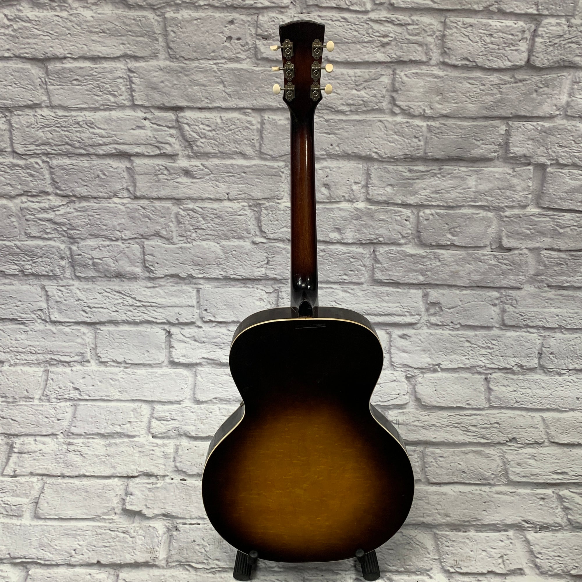 Vintage Vega D-26 Archtop Acoustic Guitar Sunburst