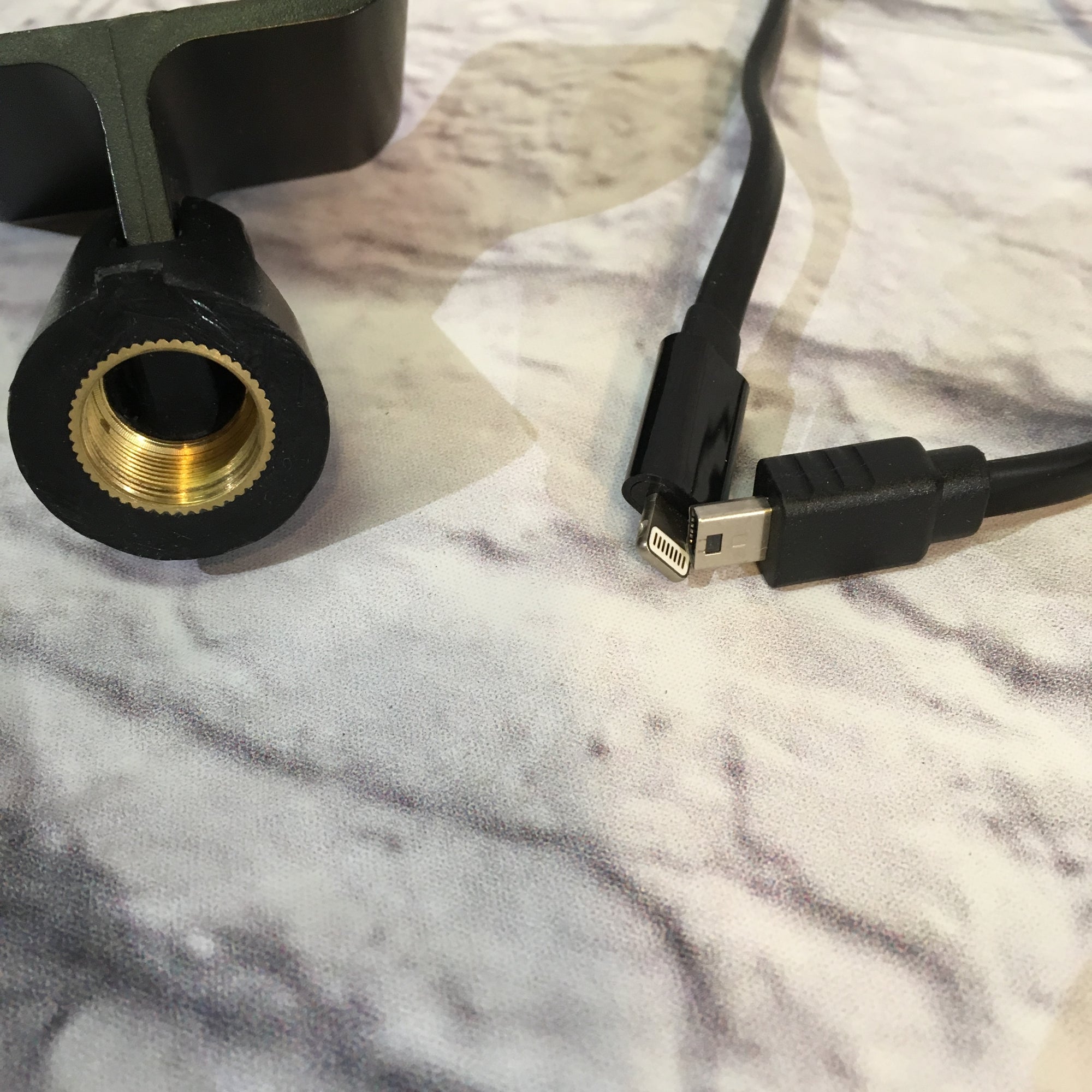 Apogee One Interface for Ipad, Iphone, and Mac