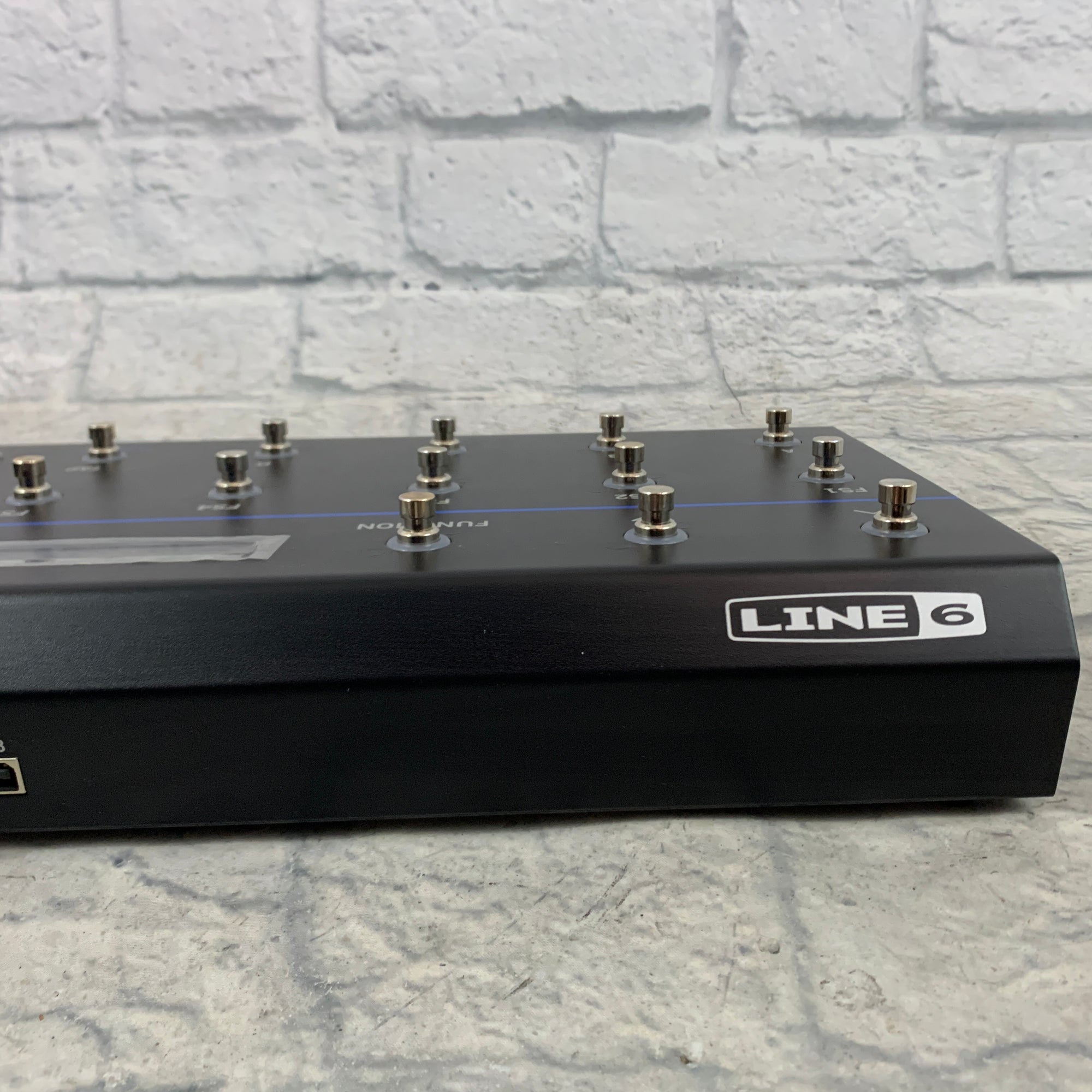 Line 6 FBV 3 Footswitch Controller w/ Expression