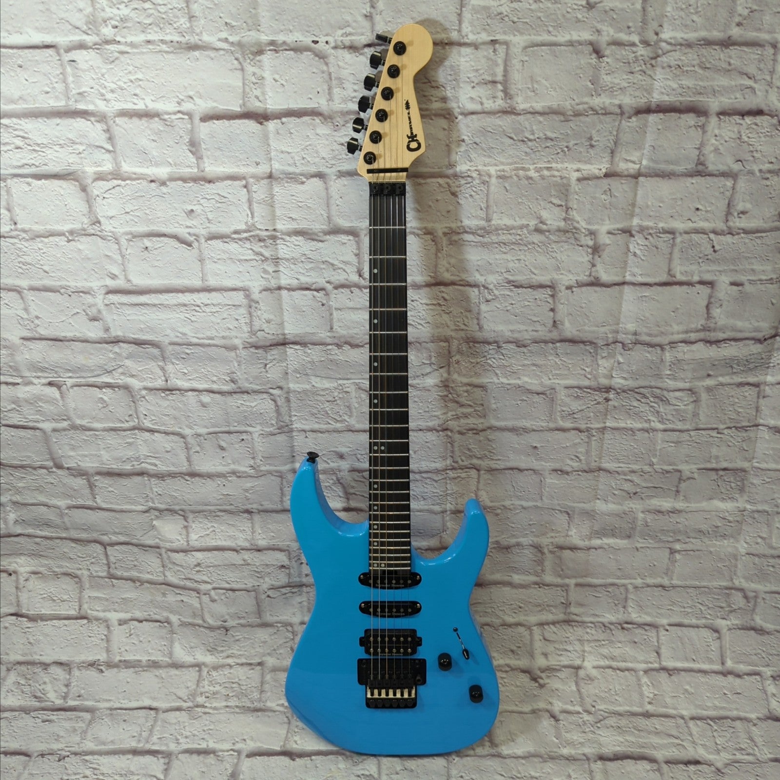 Charvel DK24 FR HSS Floyd Rose Infinity Blue
