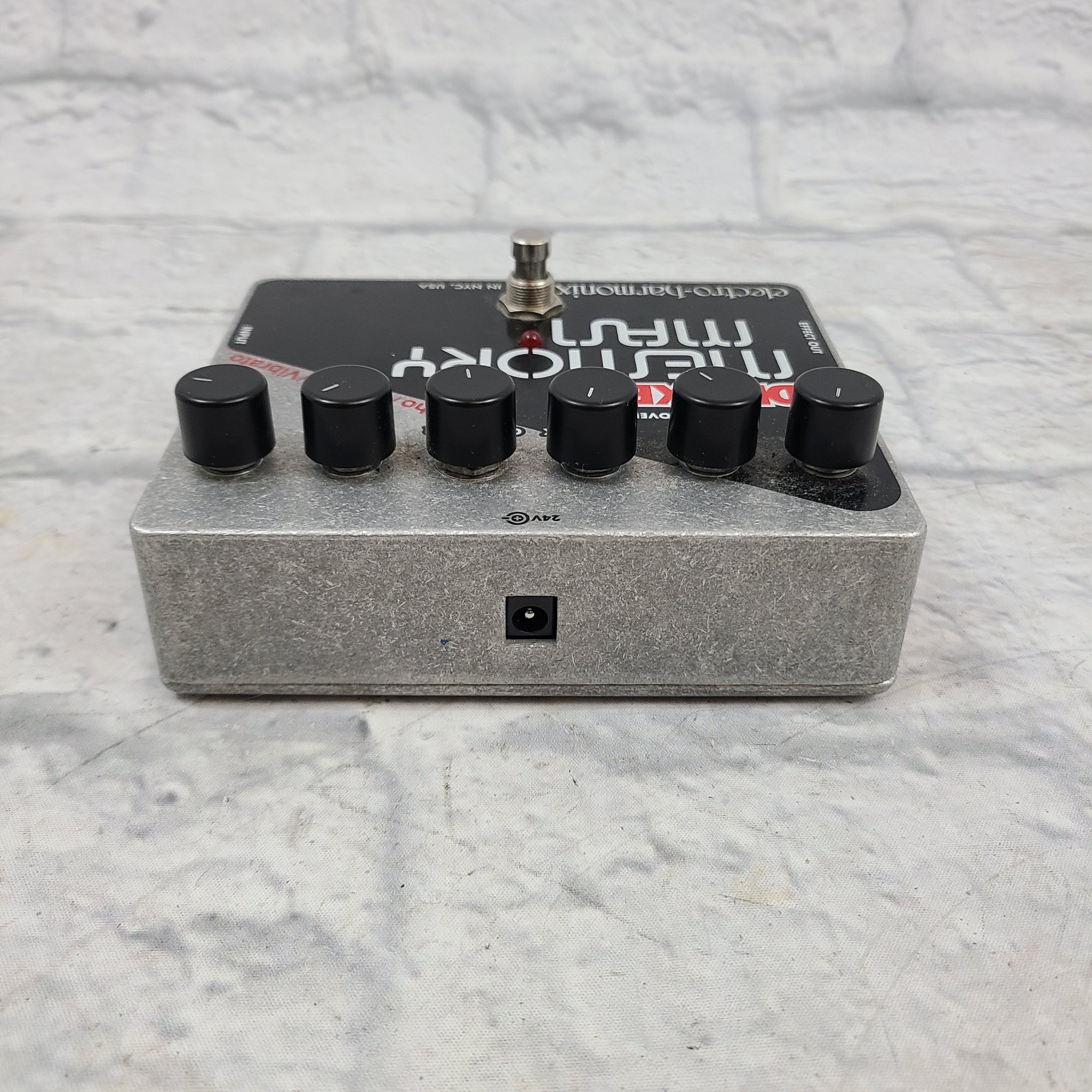 Electro-Harmonix Memory Man Deluxe Delay Pedal