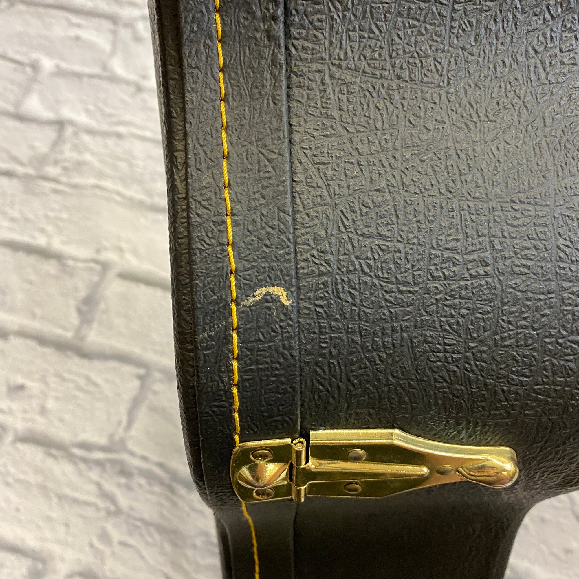 Unknown Acoustic Hard Case