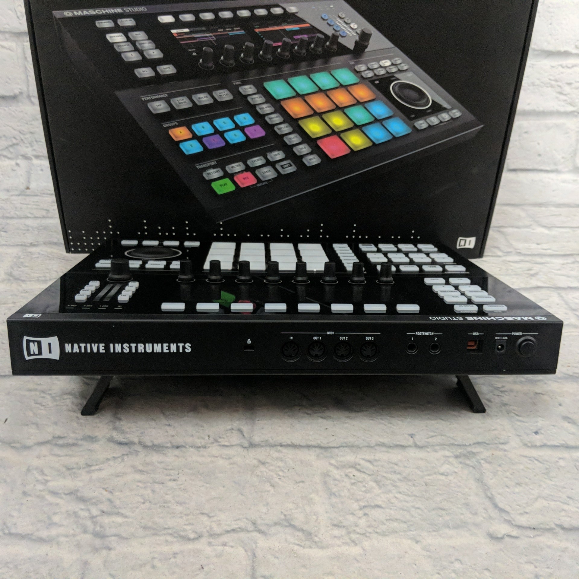 Maschine Studio Controller Only