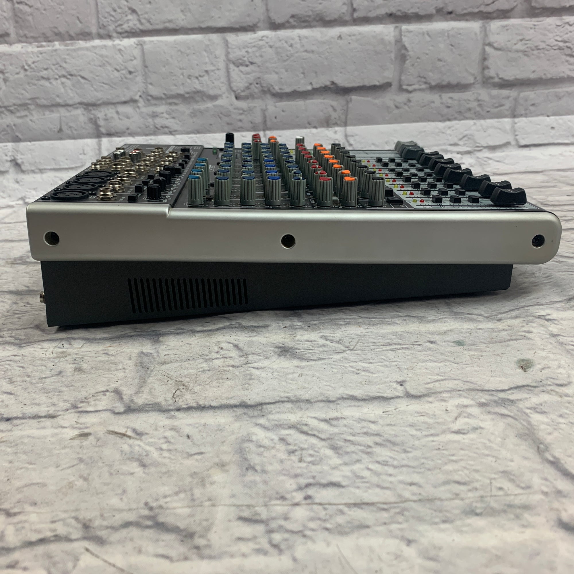 Behringer XENYX X1622 USB