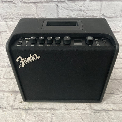 Fender Mustang LT25 25-Watt 1x8" Digital Modeling Guitar Combo