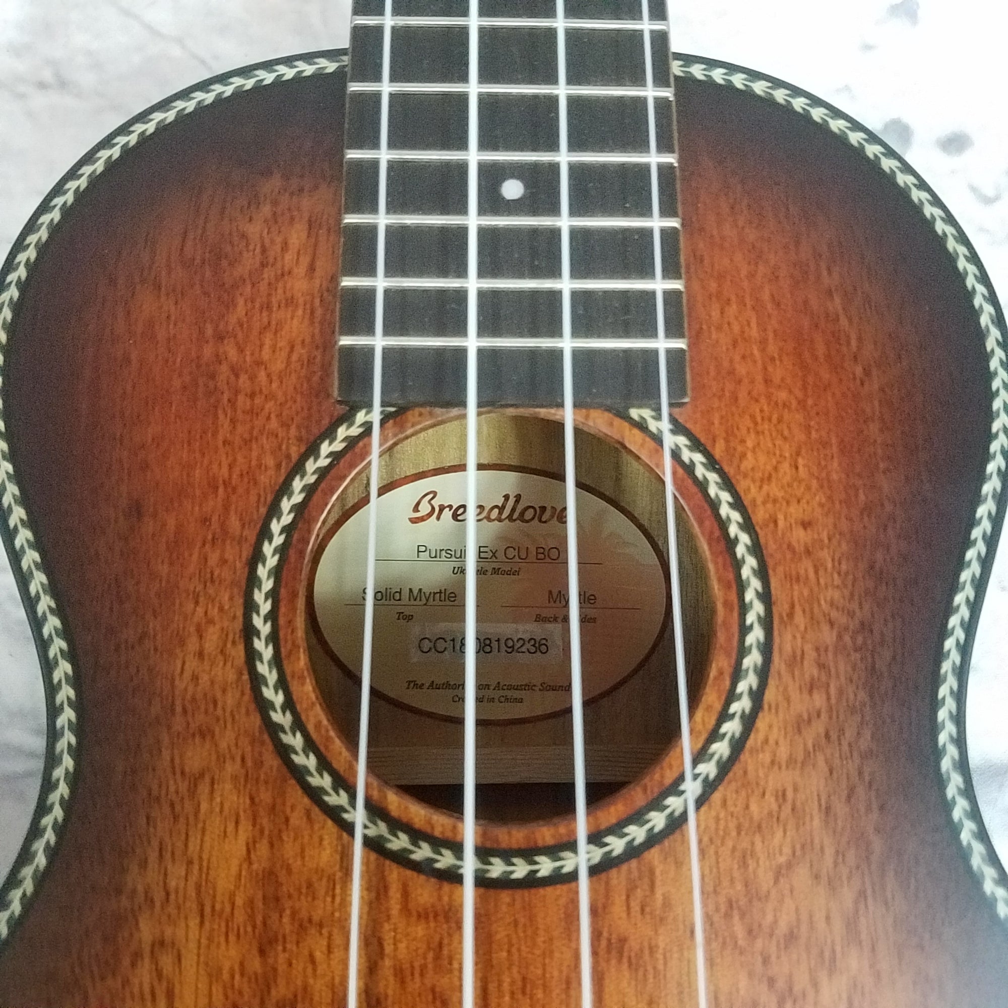 Breedlove Pursuit Ex Cu Bo Ukulele