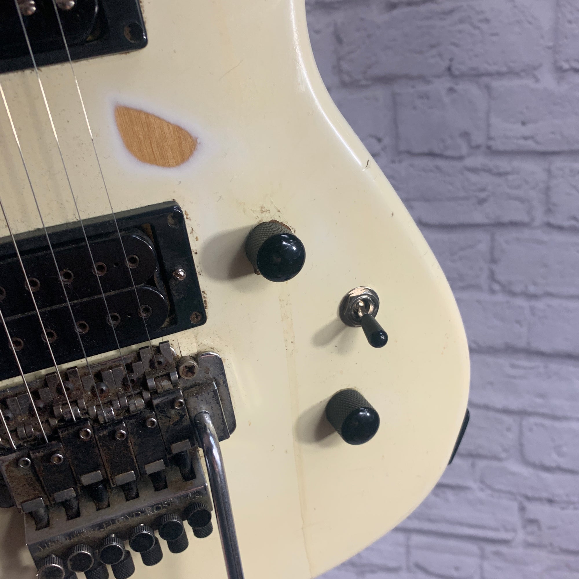 Aria Pro II RS Straycat Solid Body Electric Guitar