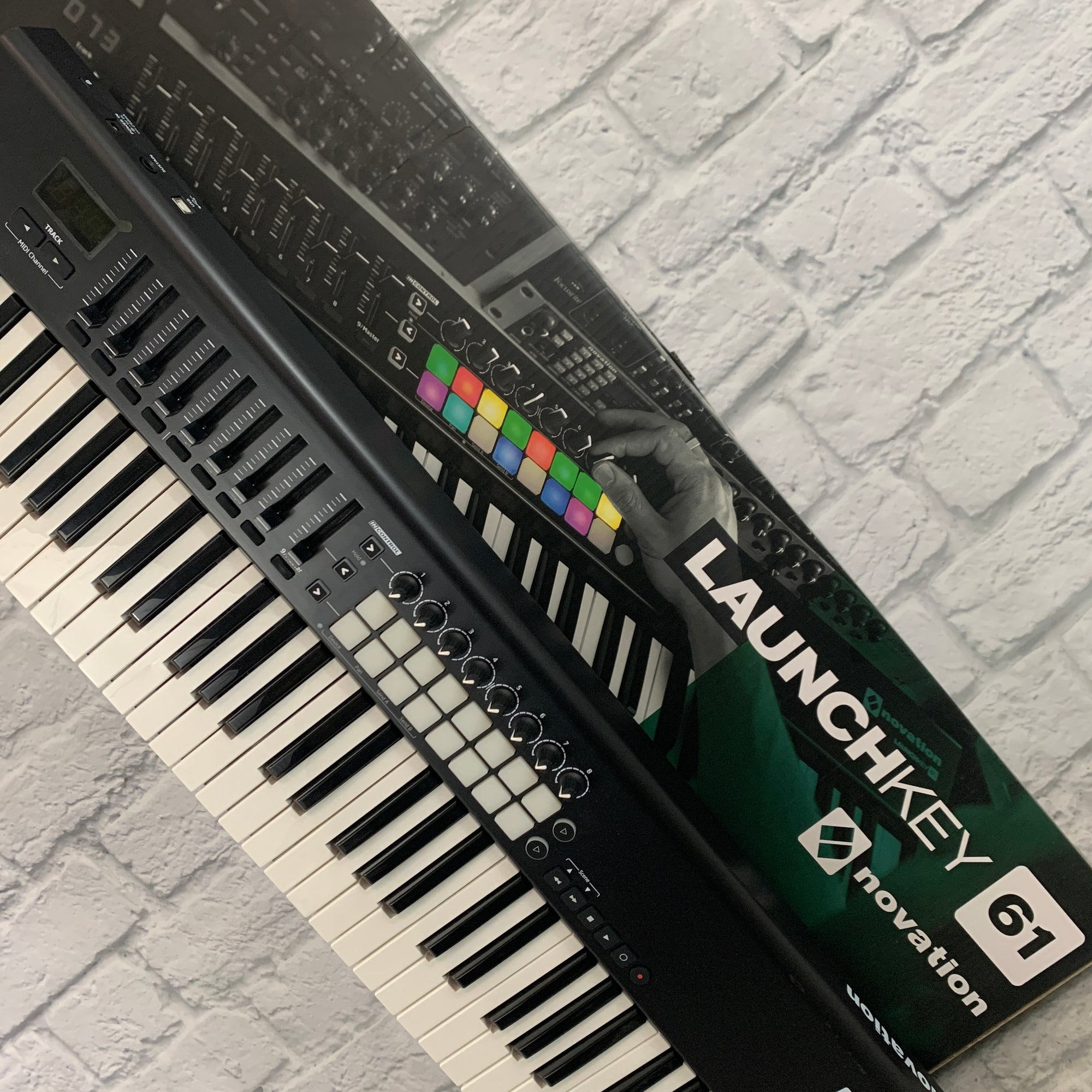Novation LaunchKey 61 mk2 Controller