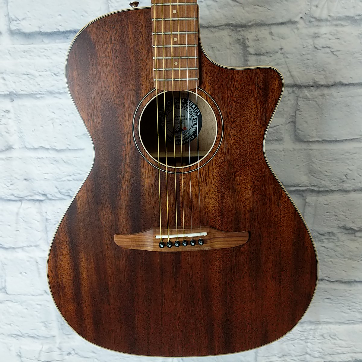Fender Newporter Classic Acoustic / Electric Guitar - Natural Mahogany