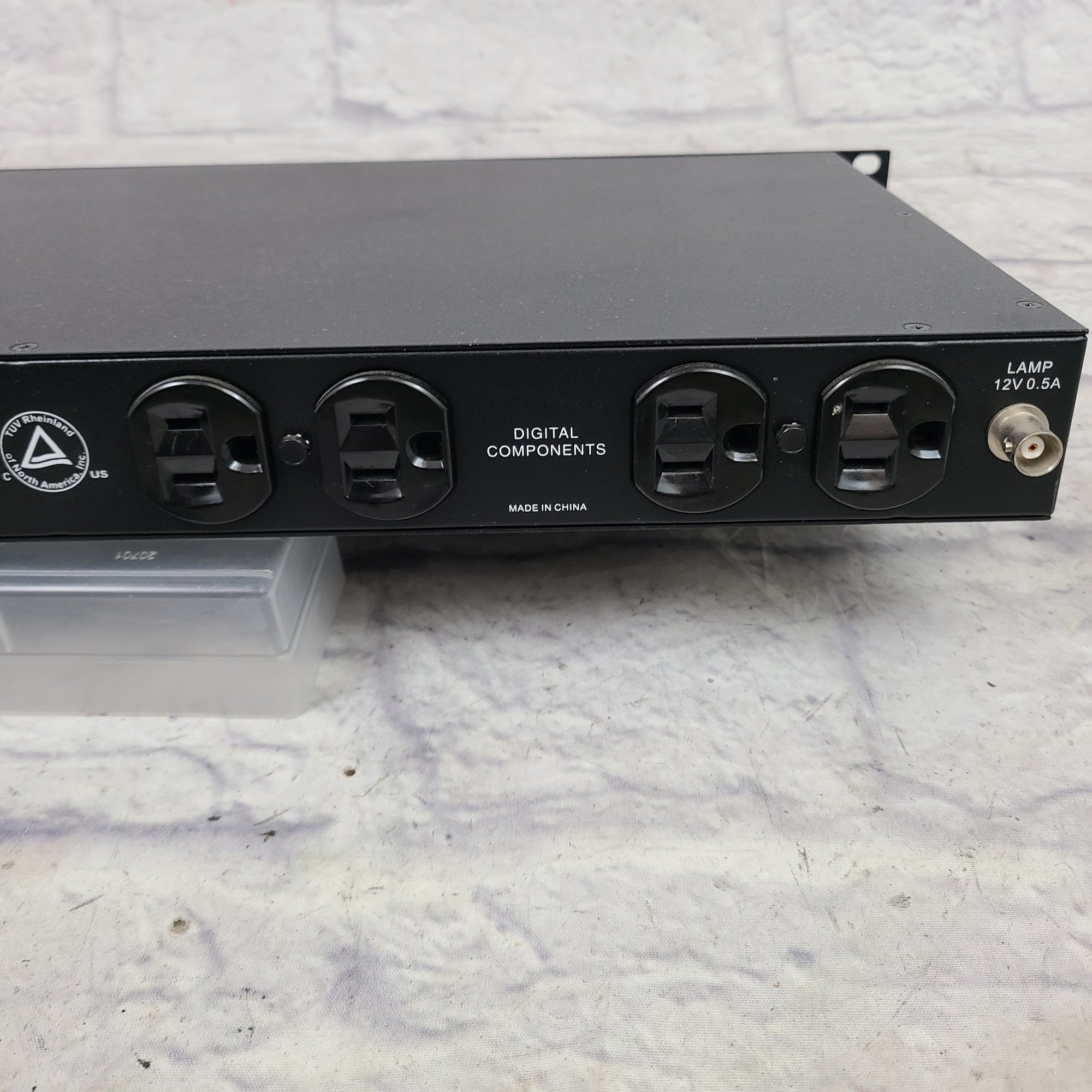 Furman PL Plus Series II Power Conditioner