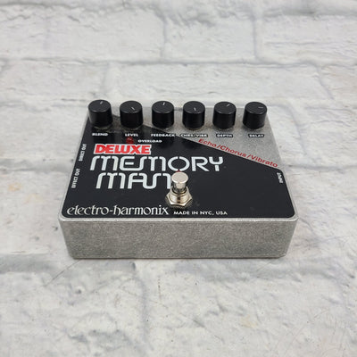 Electro-Harmonix Memory Man Deluxe Delay Pedal