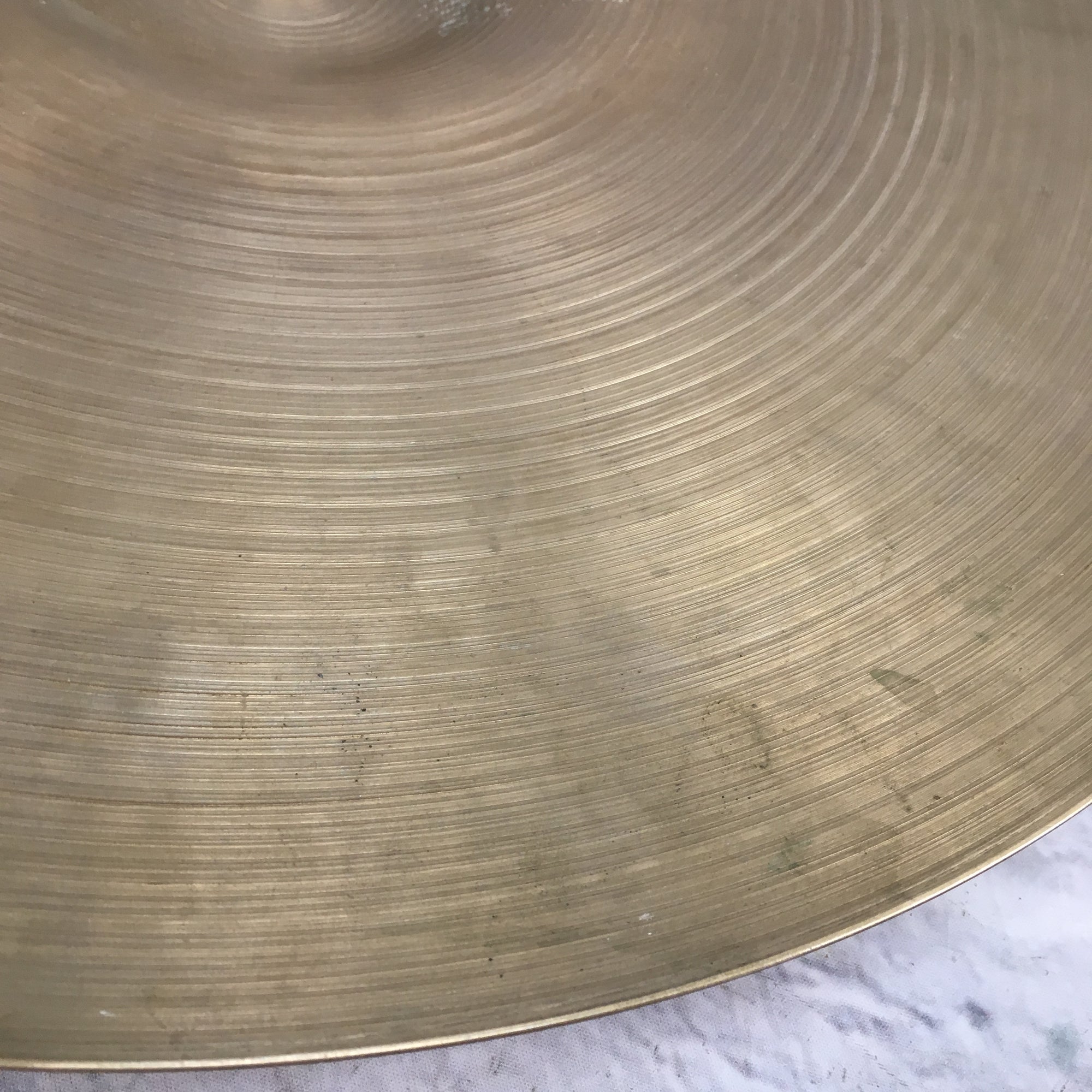 Vintage Zildjian 20 Ride Cymbal Keyholed