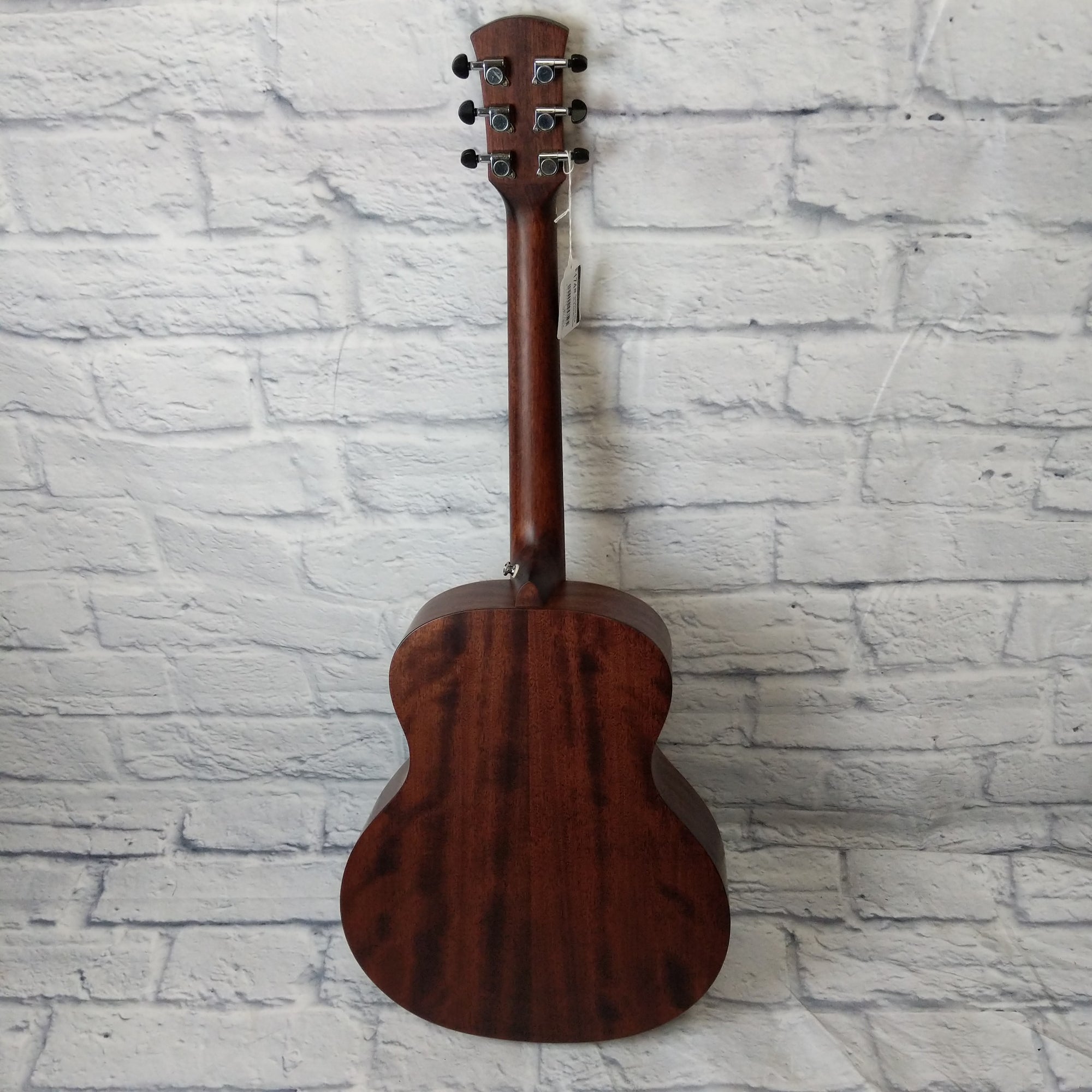 Orangewood Oliver JR. S Acoustic Guitar