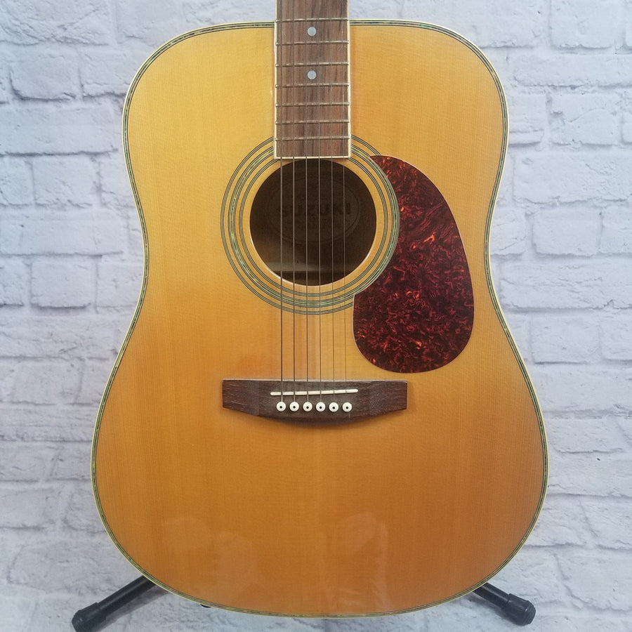 Suzuki SDG-30 Dreadnought Acoustic Guitar