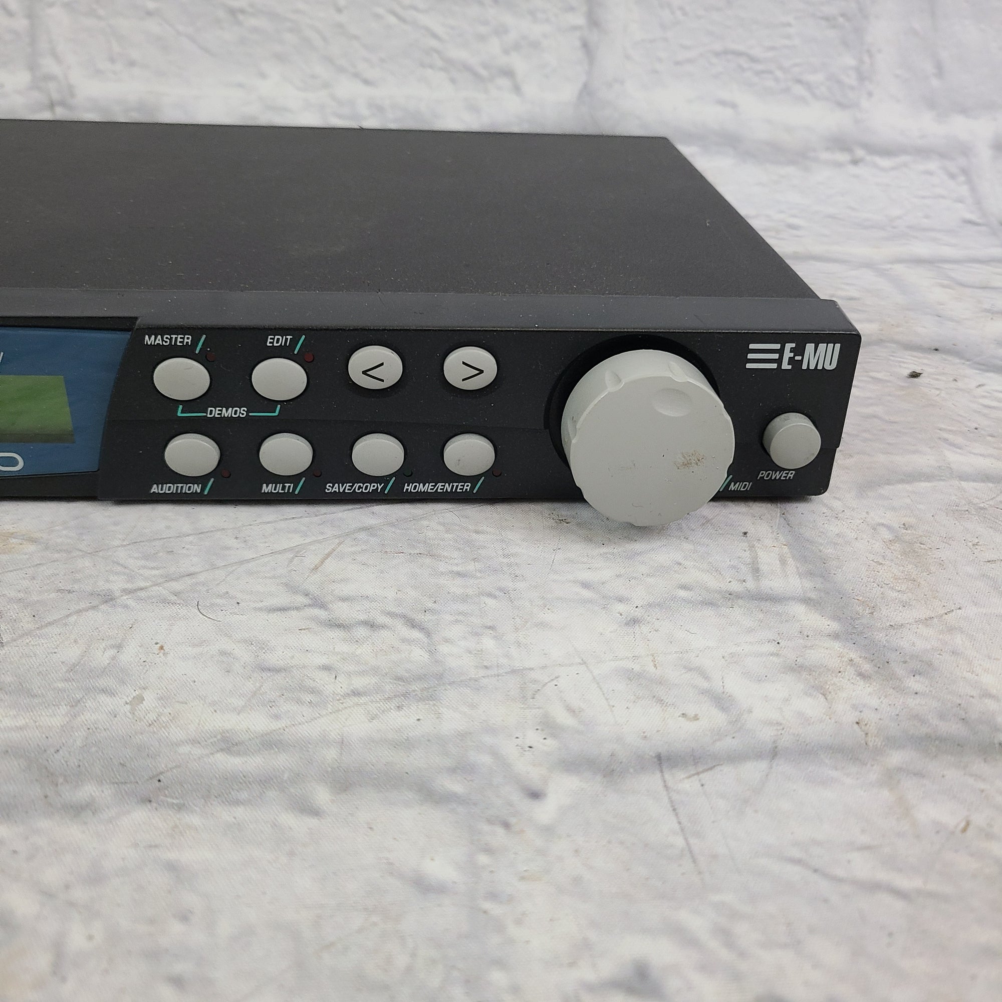 E-Mu Proteus 1000 Rackmount Synth