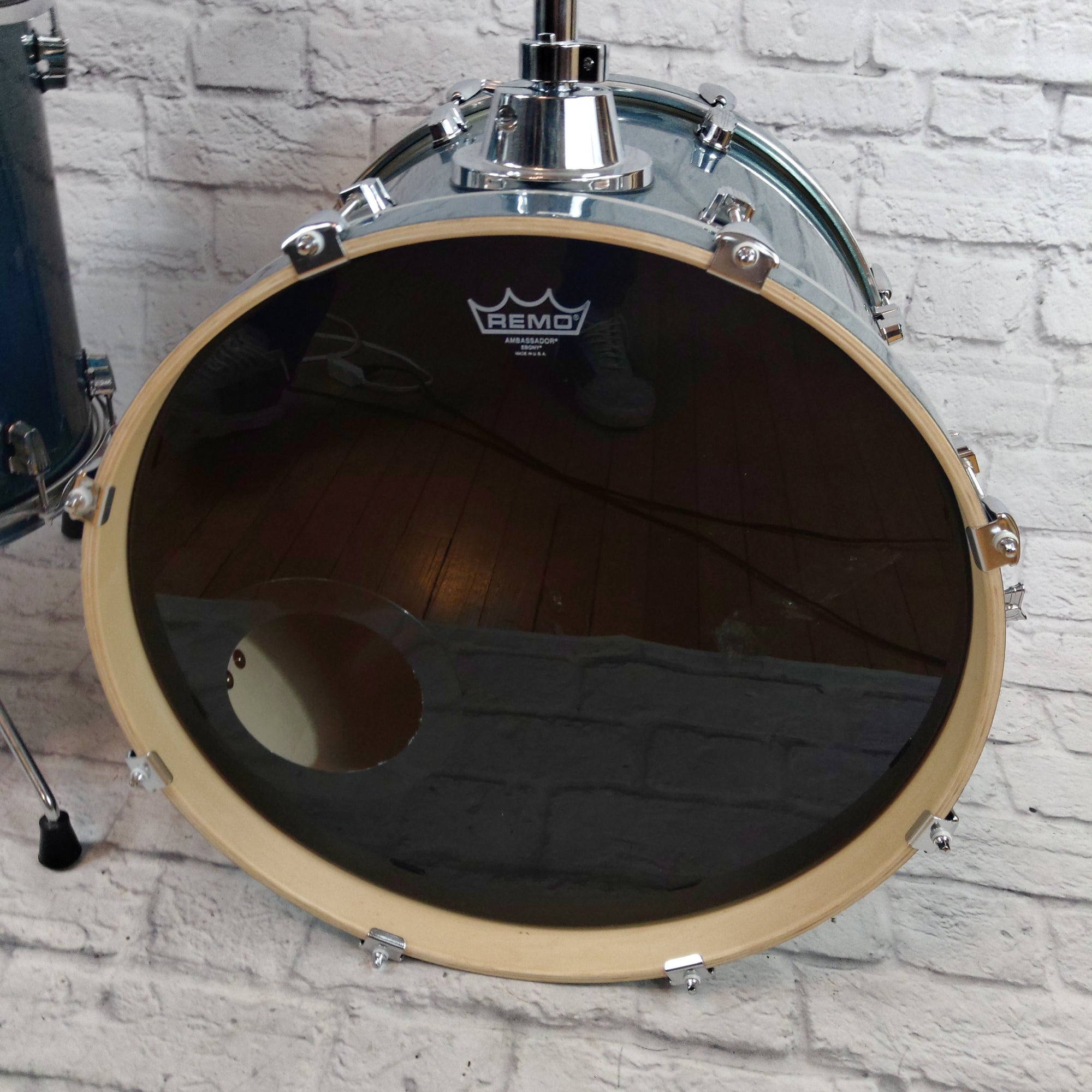 Ludwig Element Pelham Blue Sparkle 5 Piece Drum Kit