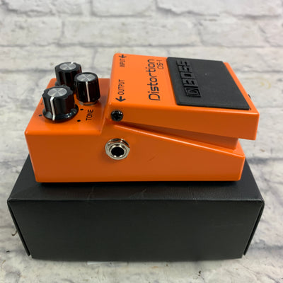 Boss DS-1 Distortion Pedal