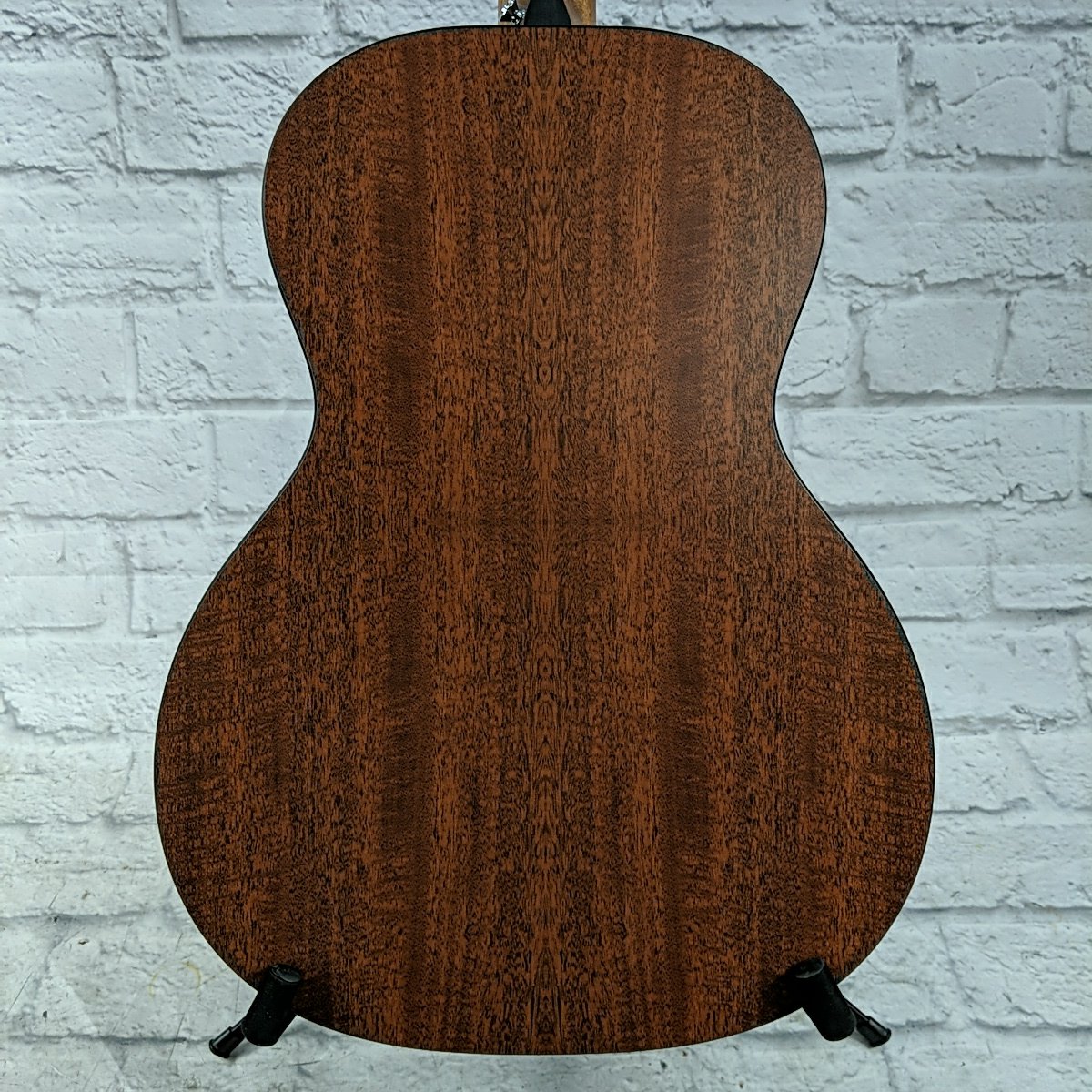 Martin 00L-X2E Concert Acoustic