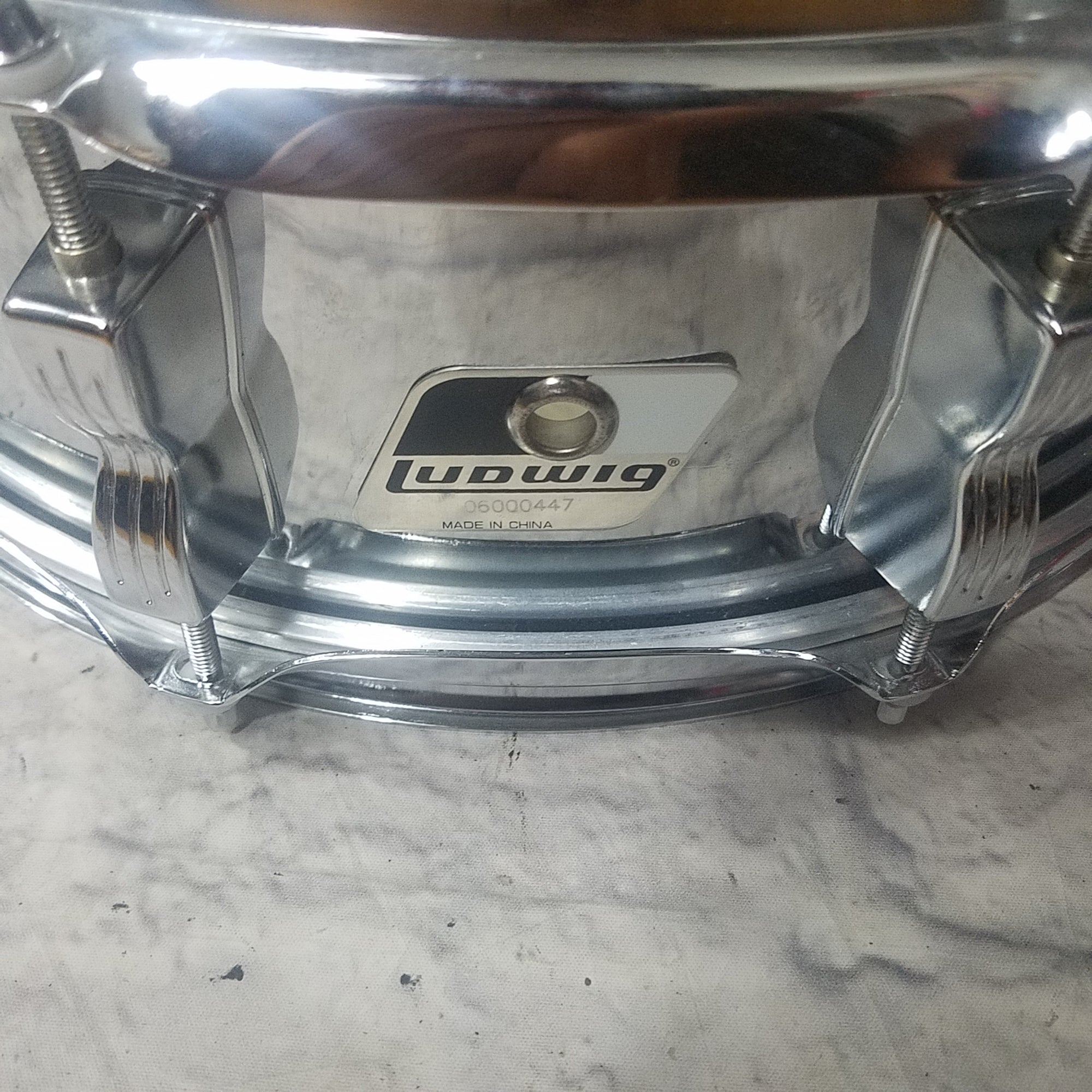 Ludwig 14 x 5 Snare w/ Case and Stand