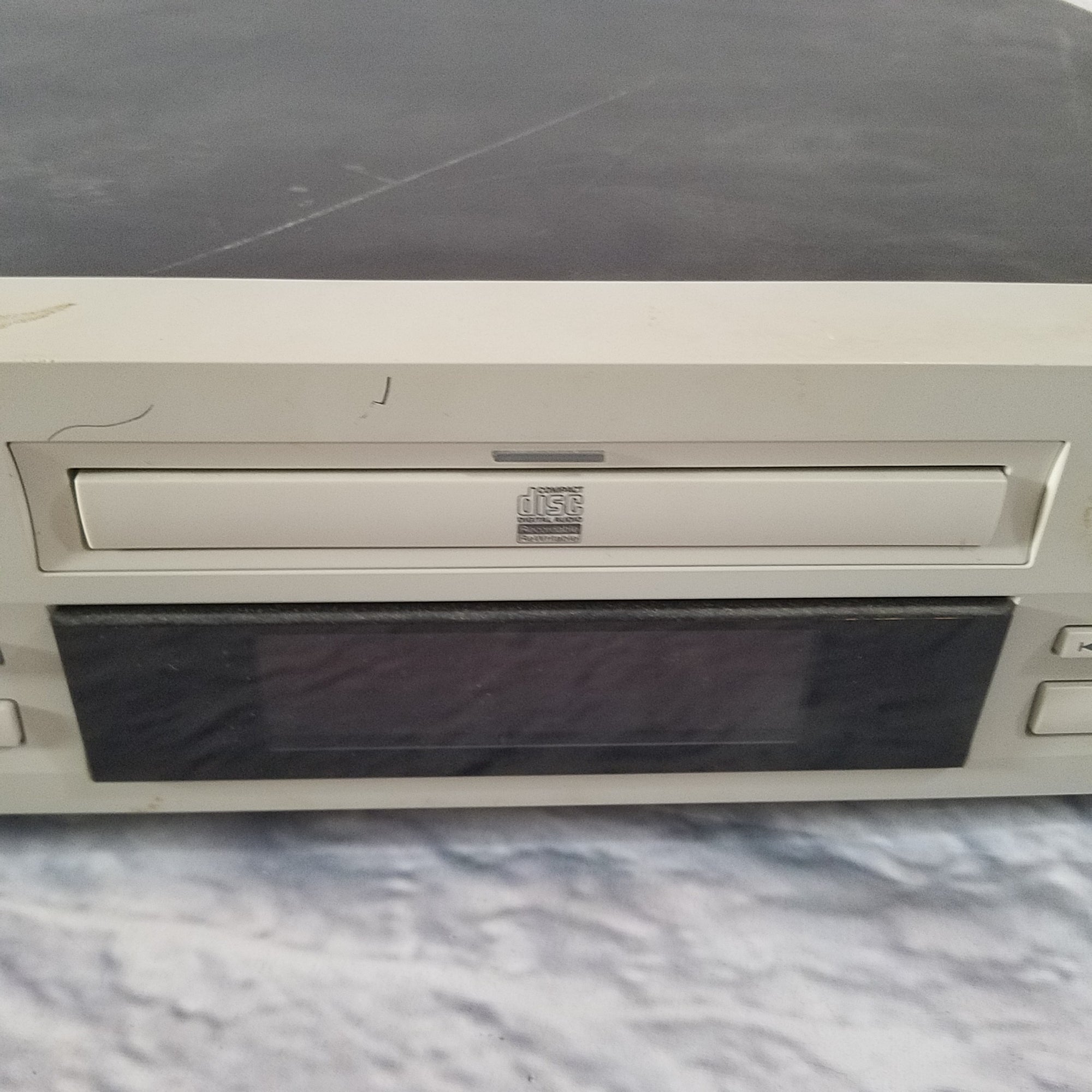 Fostex CR300 Rackmount Professional CD Recorder