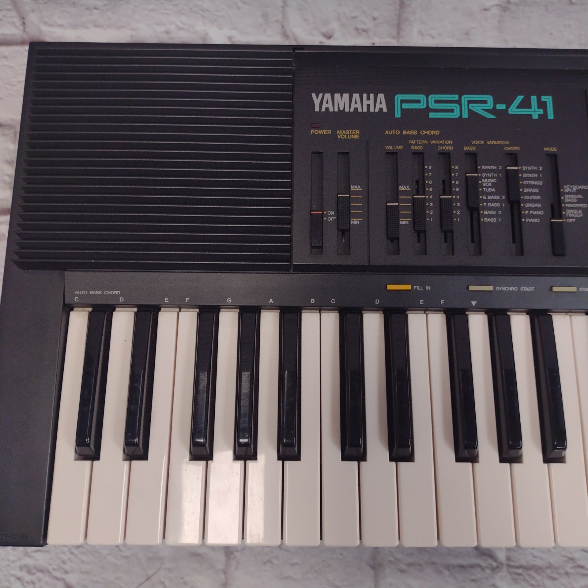 Yamaha PSR-41 61-Key MIDI Keyboard