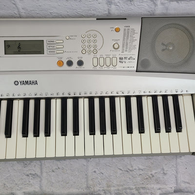 Yamaha E303 Keyboard 61 Key