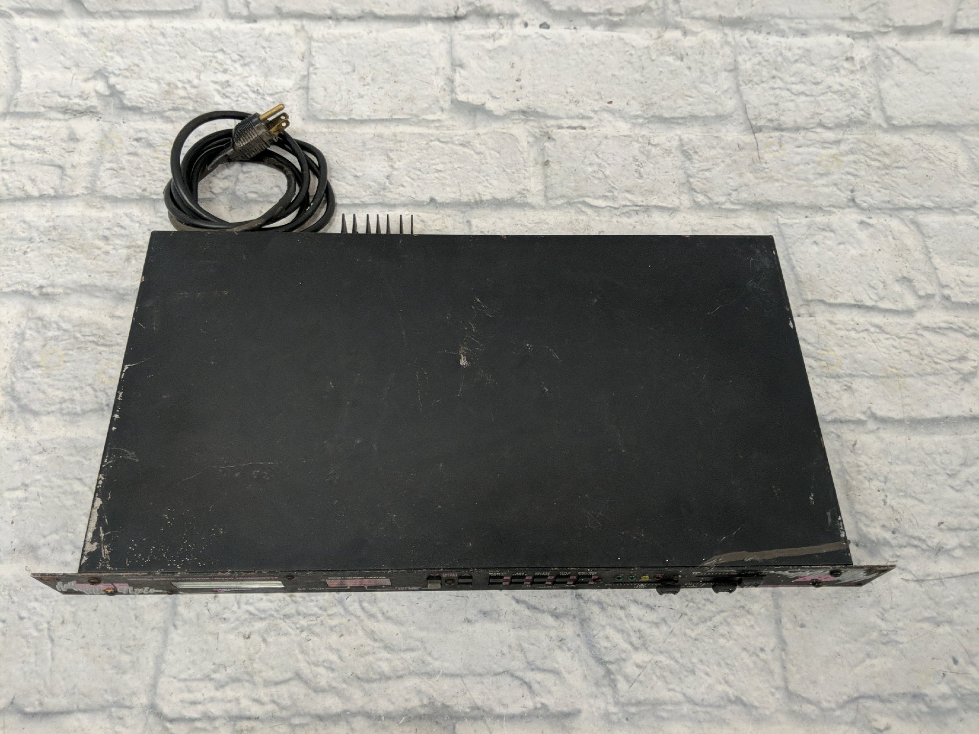 ART SGE Mach I Digital Super-Effector/Pitch Transposer/Sampler