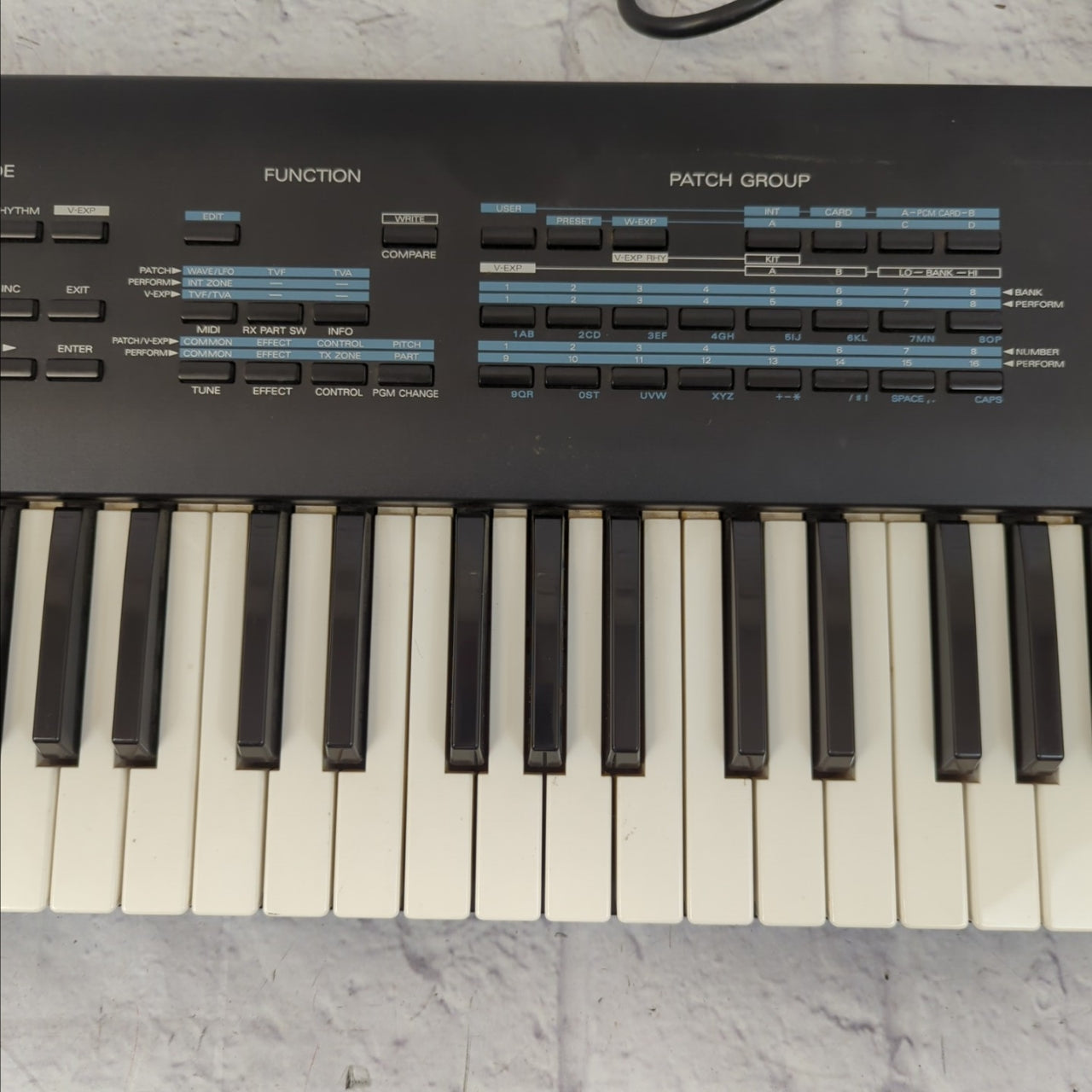 Roland JV-90 76-Key Expandable Synthesizer - Evolution Music