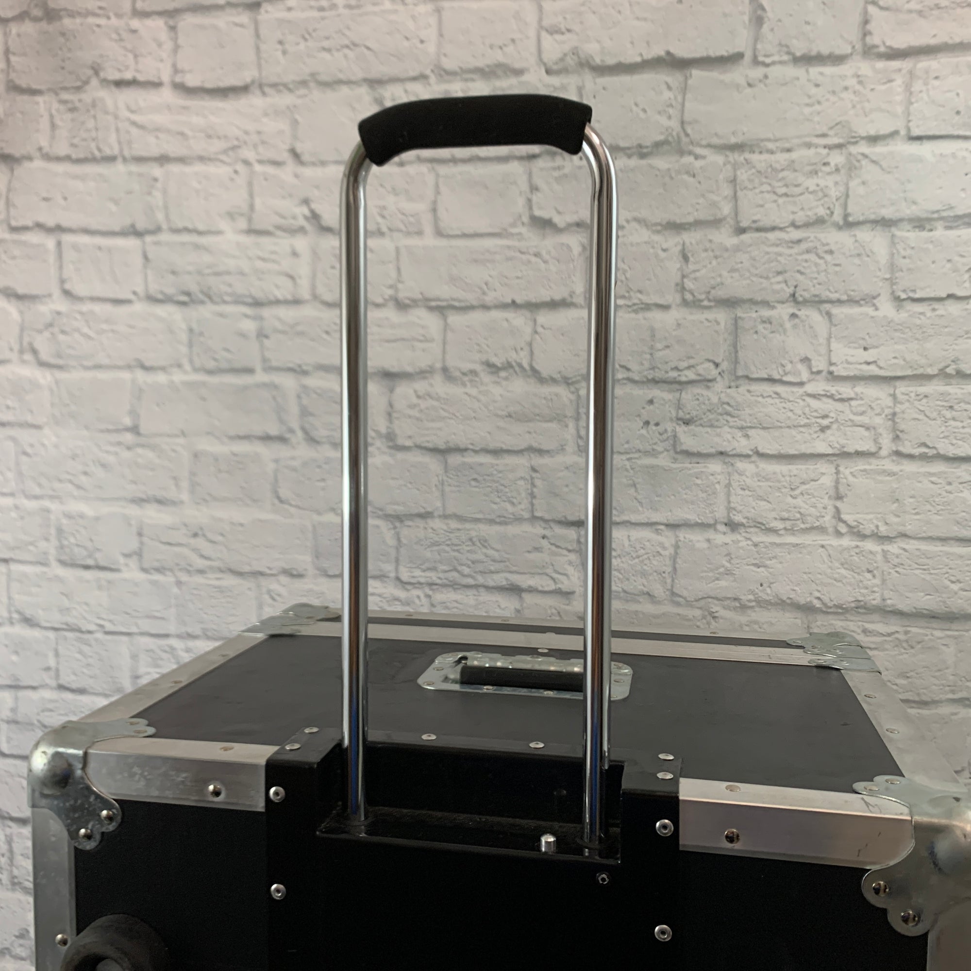 Custom Made 30 x 20 x 12 Rolling Road Case