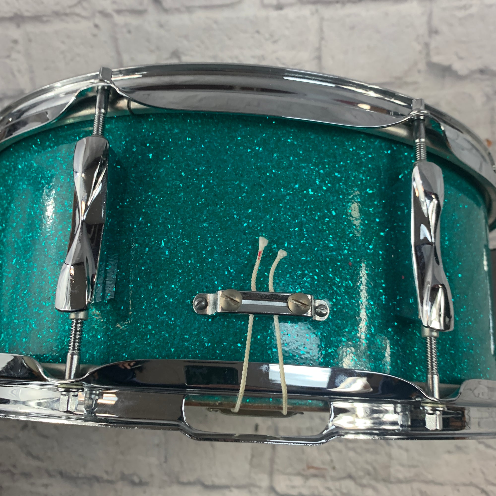 Olympic Vintage 14x5.5 Aquamarine Sparkle Snare Drum