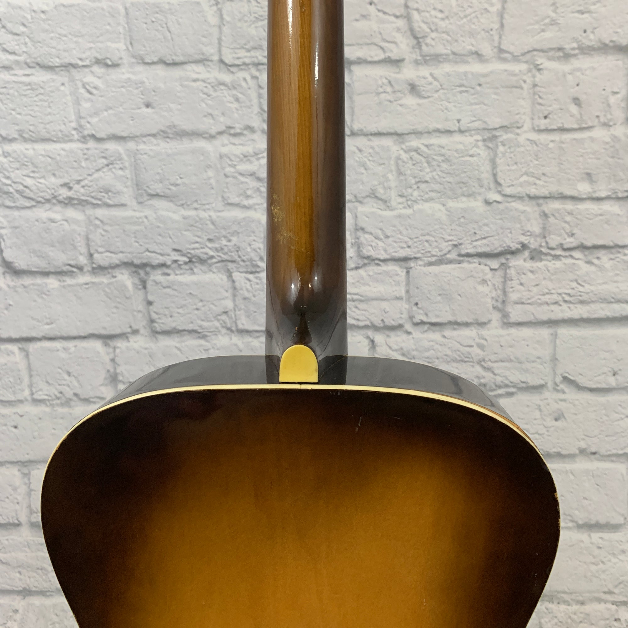 Silvertone S-57-T Concert Acoustic AS IS