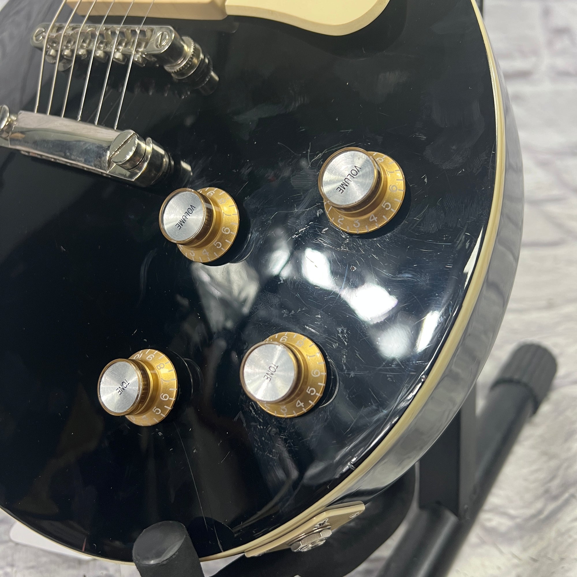 Epiphone 2008 Les Paul Standard Electric Guitar