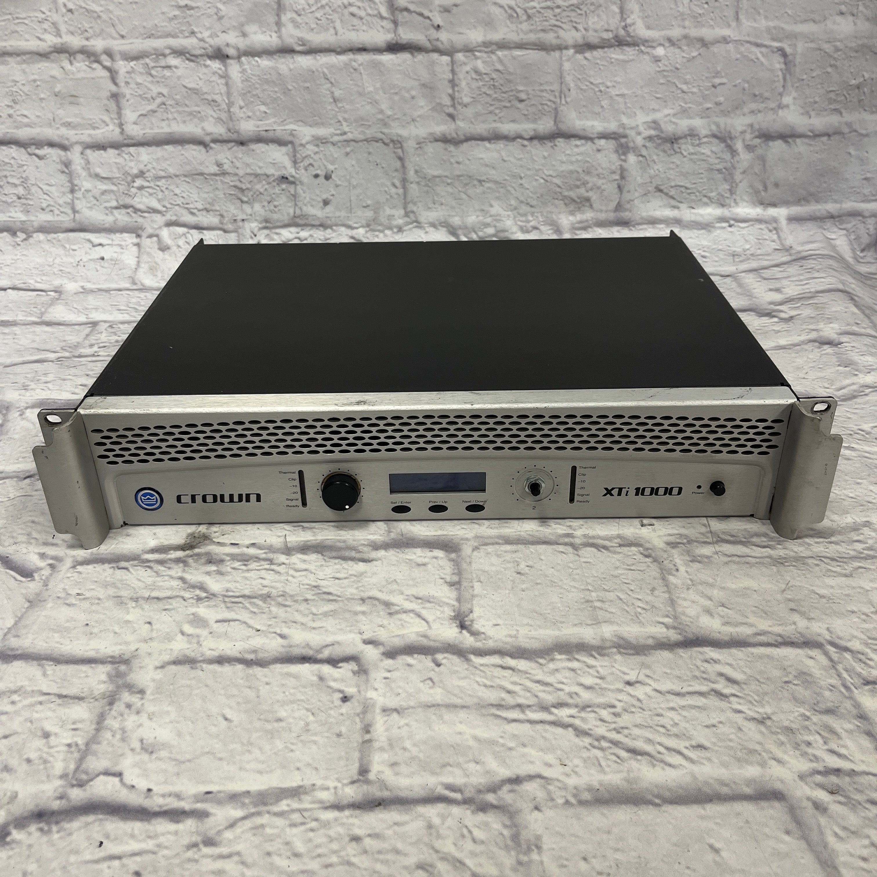 Crown XTI1000 Power Amp - Evolution Music