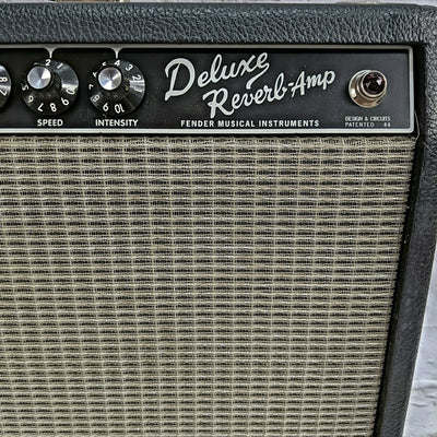 Fender Deluxe Reverb Guitar Combo Amp