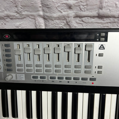 Novation Remote 61 SL