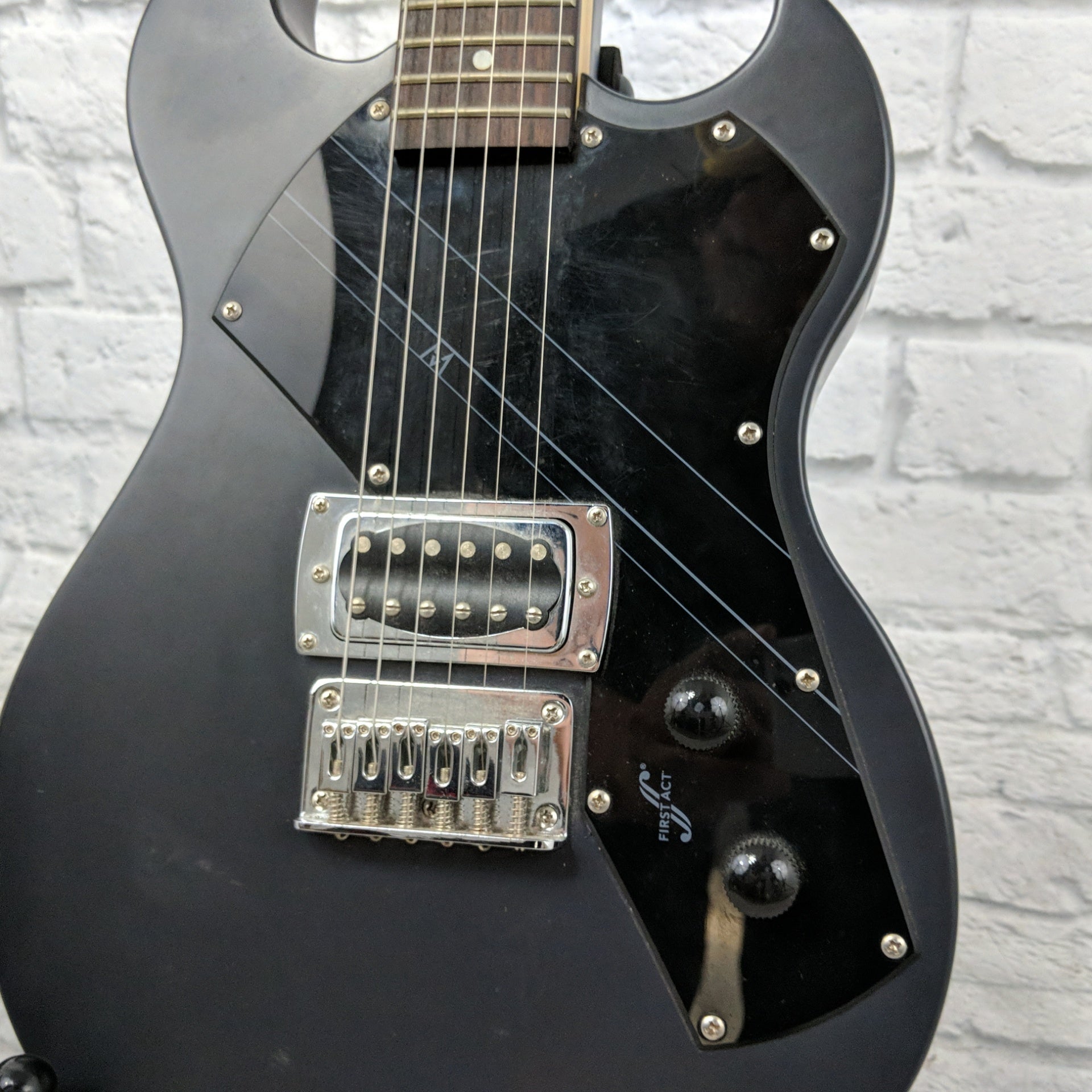 First Act 222 Electric Guitar