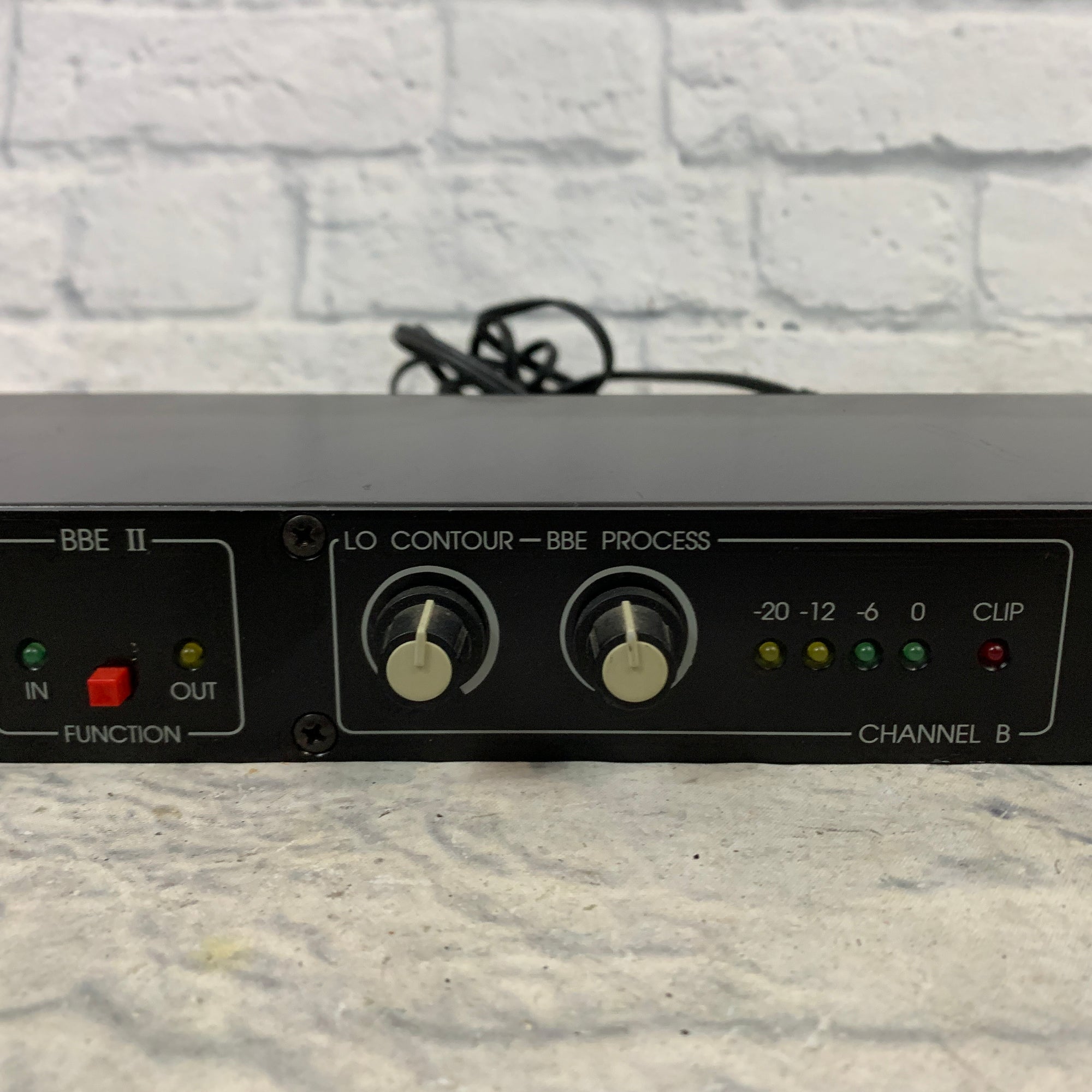 BBE 462 Sonic Maximizer Rackmount - Evolution Music