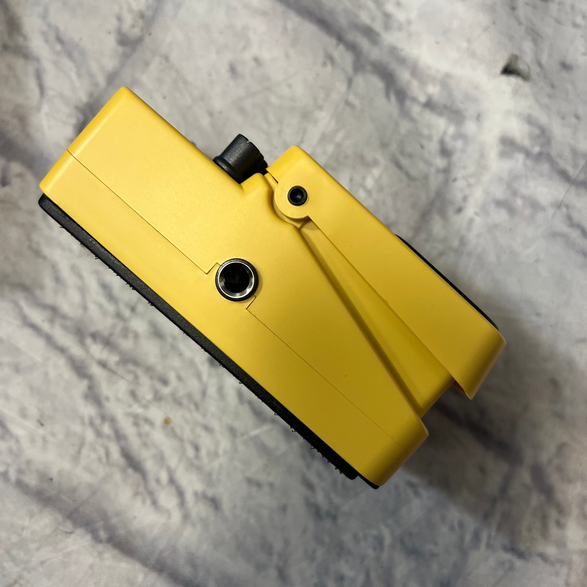 Behringer EQ700 Graphic EQ Pedal