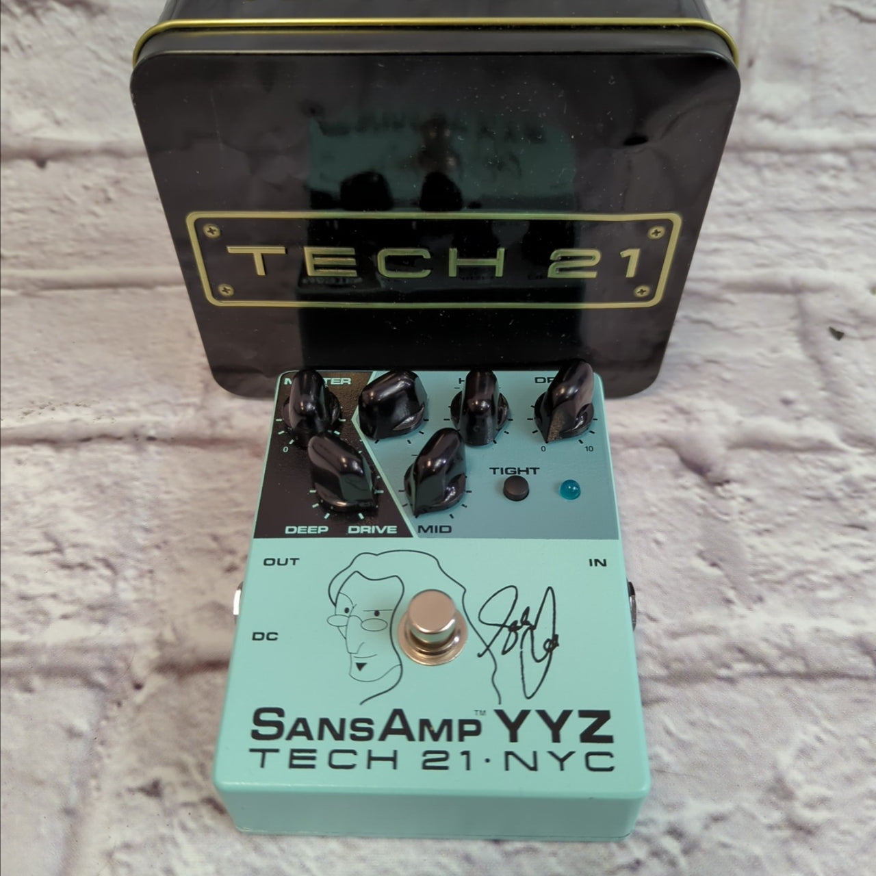 geddy lee yyz pedal Tech 21 Geddy Lee Sansamp Bass DI Pedal